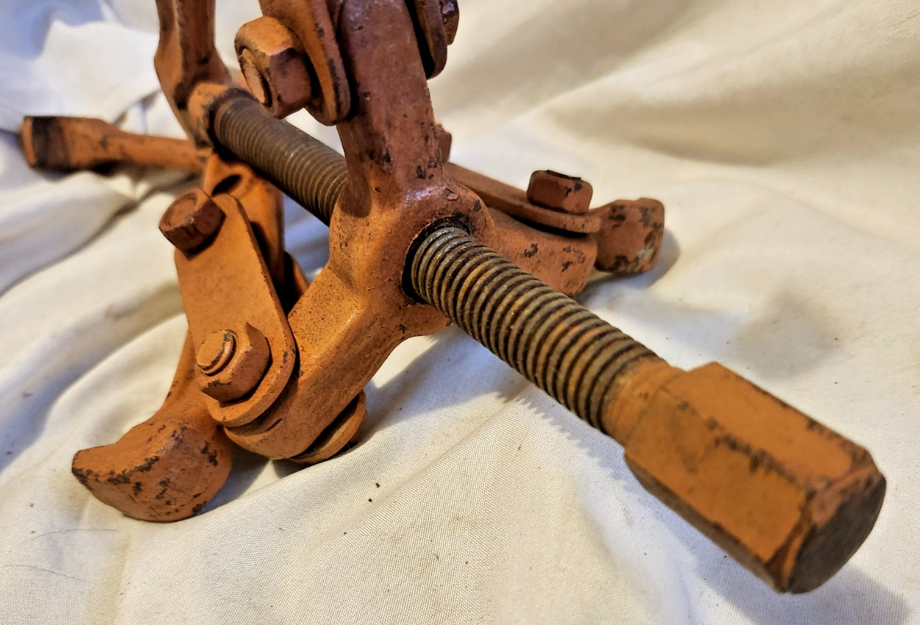 CTT 3 jaw gear/wheel puller 6 INCH