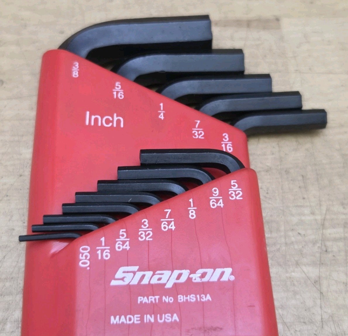 New Snap On BHS13A – 13 Pc SAE L-Shaped Ball Hex Wrench Set (0.05 – 3/8″)