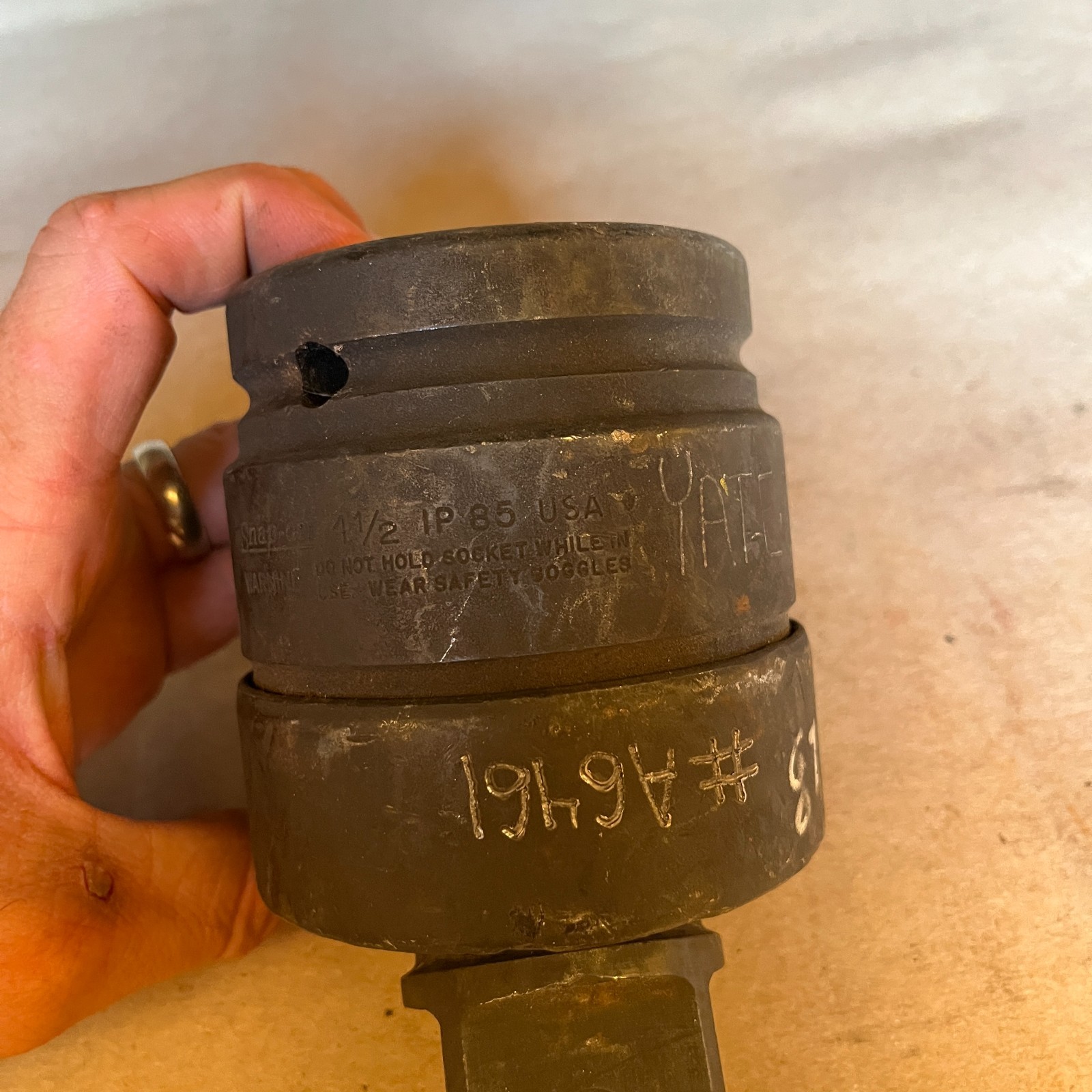 SNAP-ON IP 85 , 1-1/2” DRIVE IMPACT PIN HOLE SWIVEL UNIVERSAL JOINT Socket USA