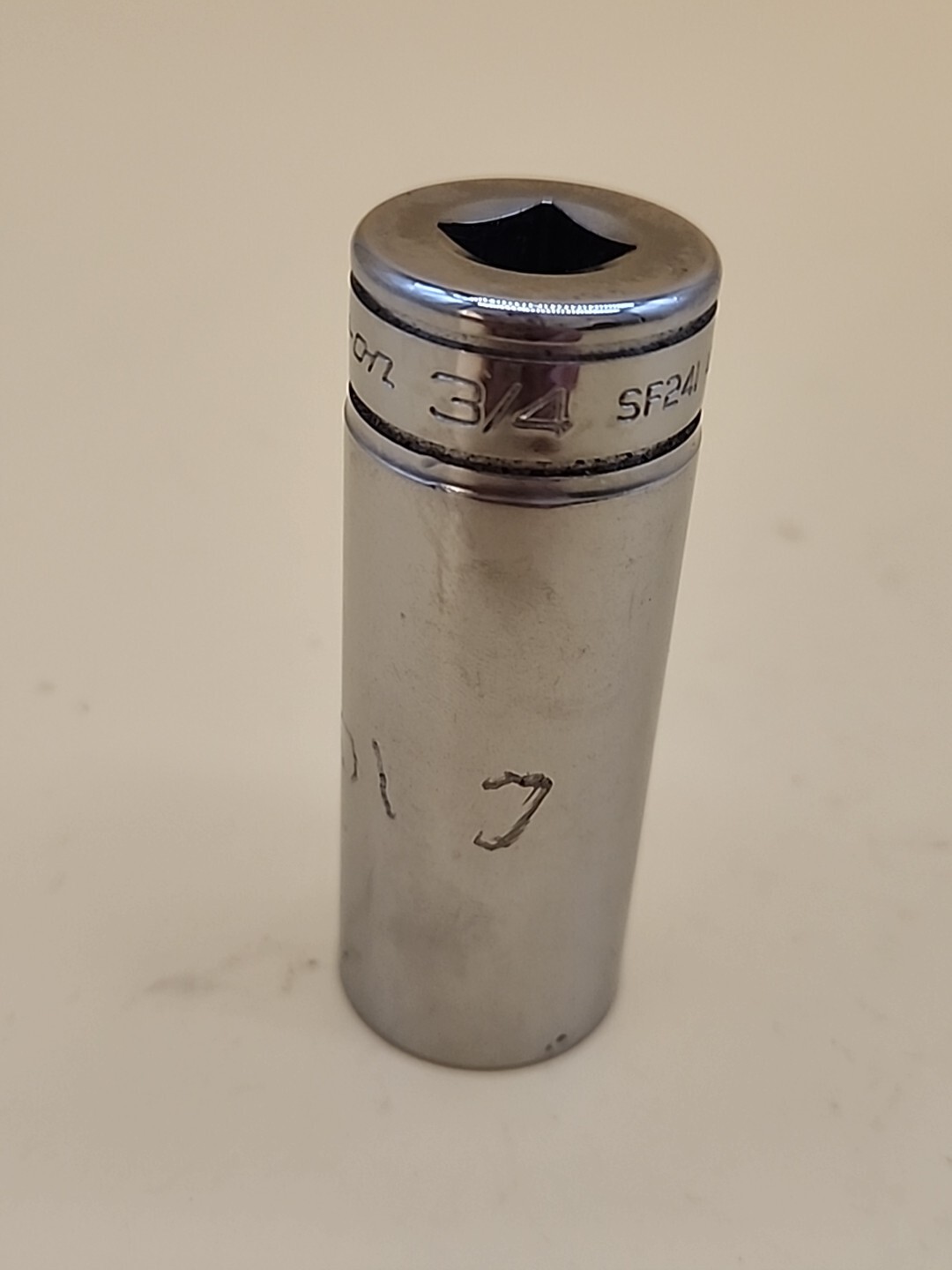 Snap-On Tools Vintage SF-241 3/8″ Drive 12-Point SAE 3/4″ Deep Socket USA