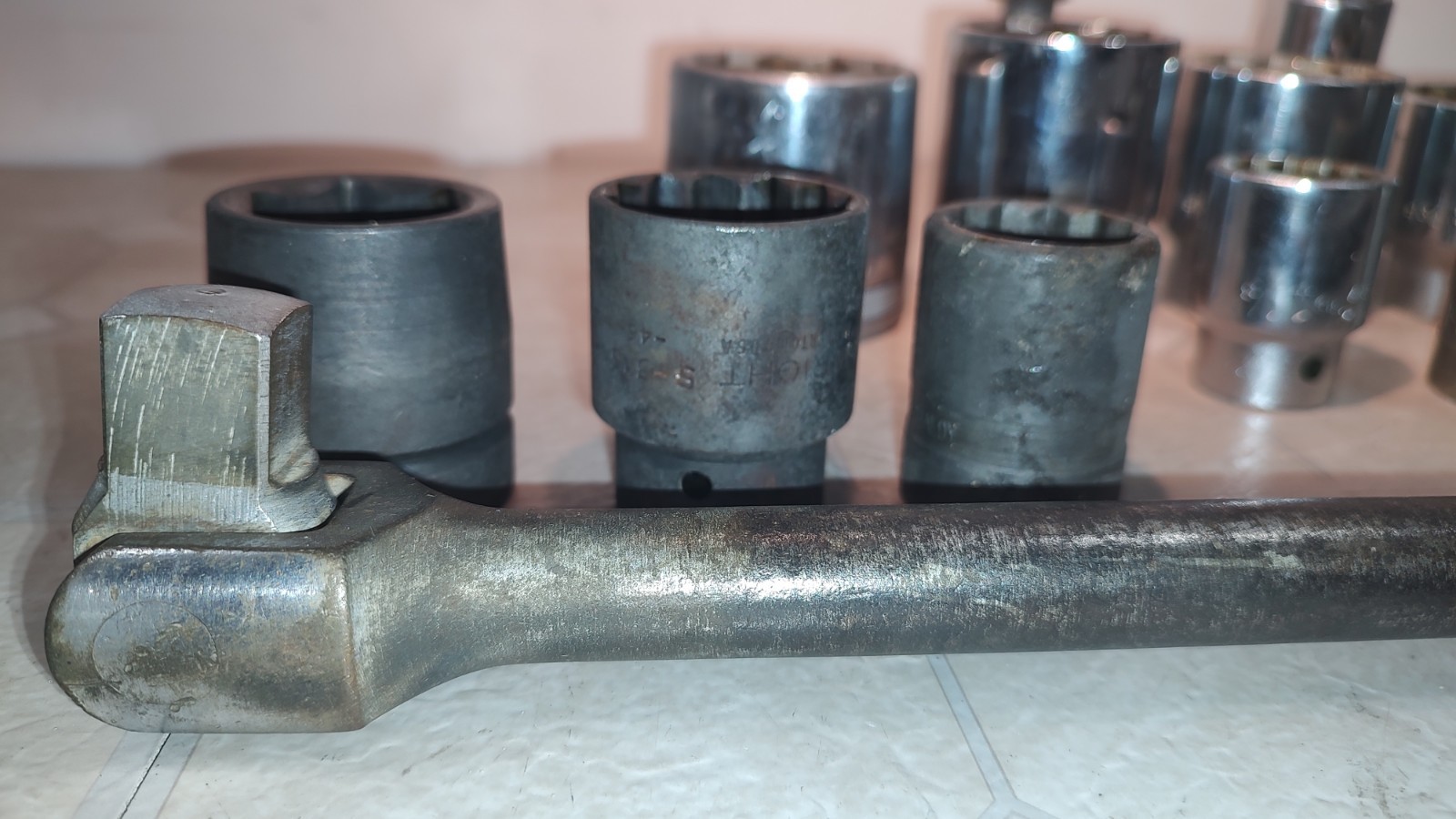 3/4″ Drive Socket Set 15 Pieces W/ Breaker Bar 2″ – 1-1/8″ Various Proto SK ETC
