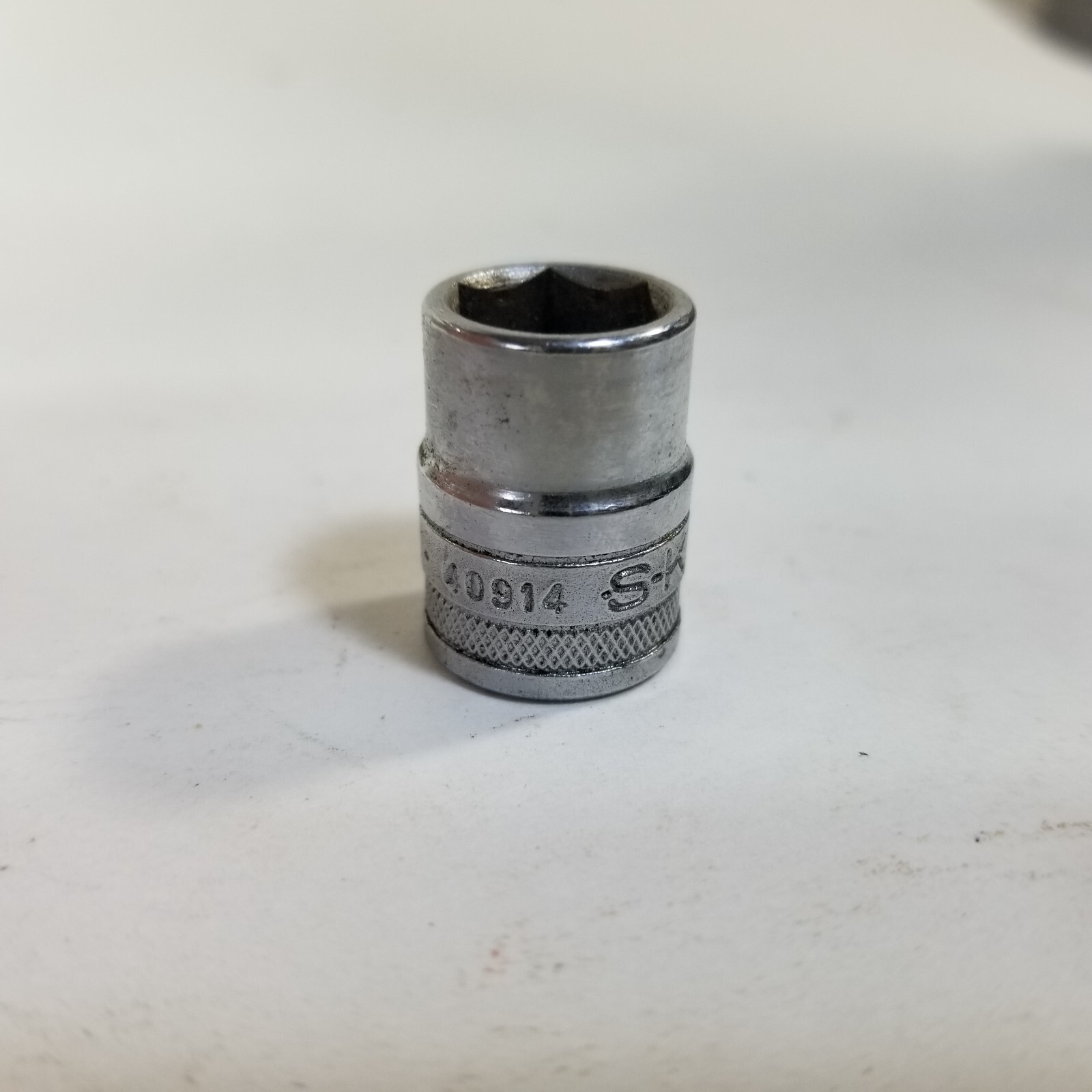 Vintage S-K 40914 7/16in. 6pt 1/4 dr. Knurled Shallow Socket USA Made