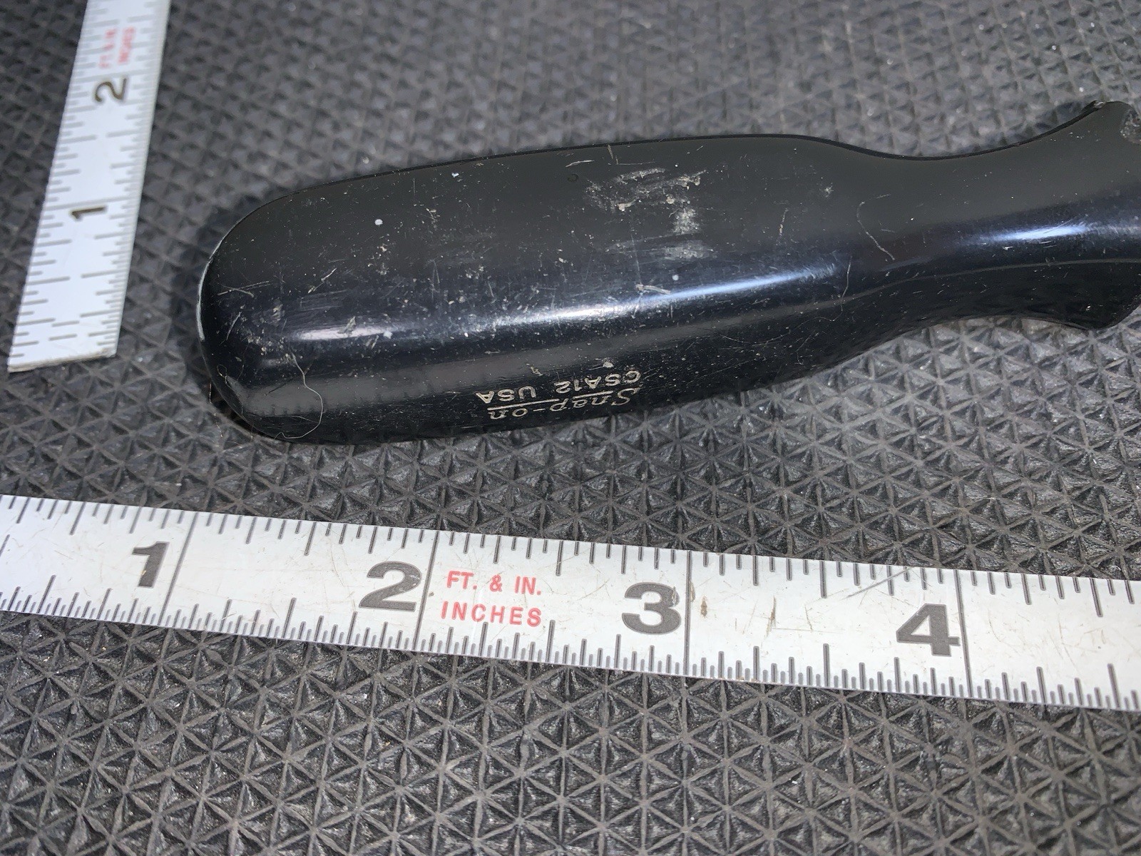 unused Carbon Scraper Snap On Tools CSA12C 12-7/8″ Black Hard Handle Rigid