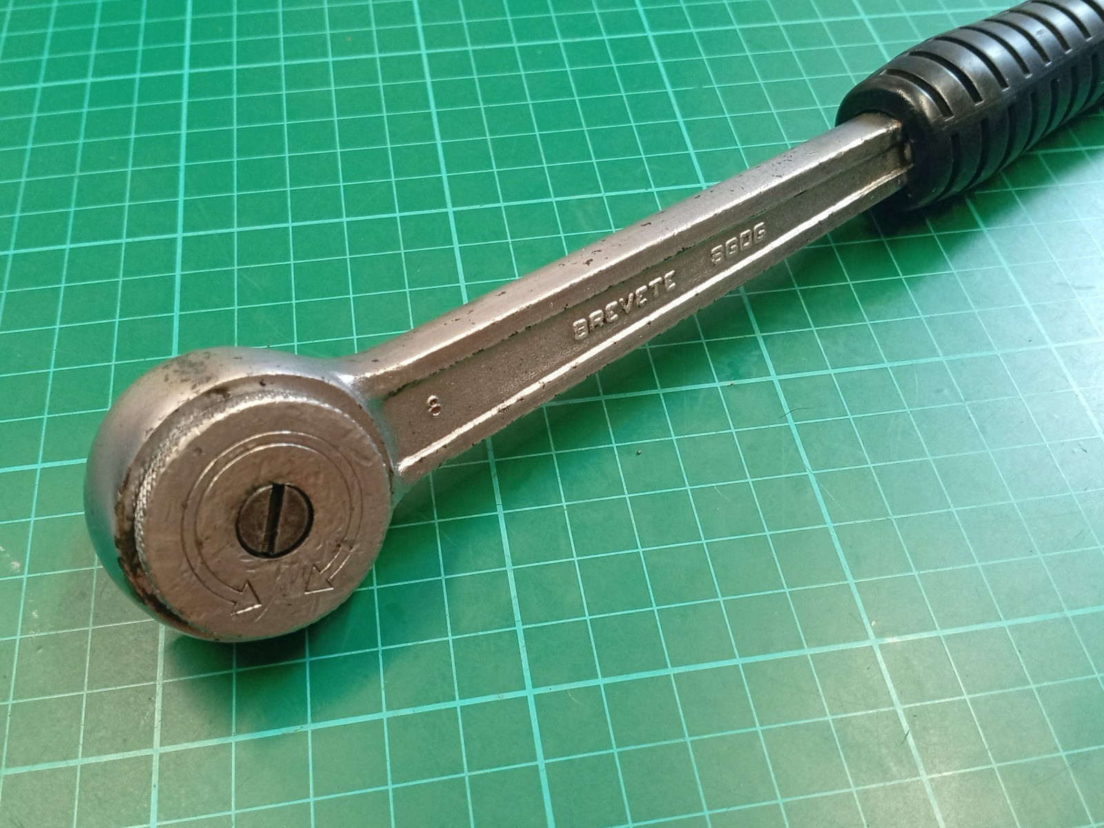 Vintage Facom S.151, 1/2″ Drive, Ratchet, Made In France (Socket Ball Defective)