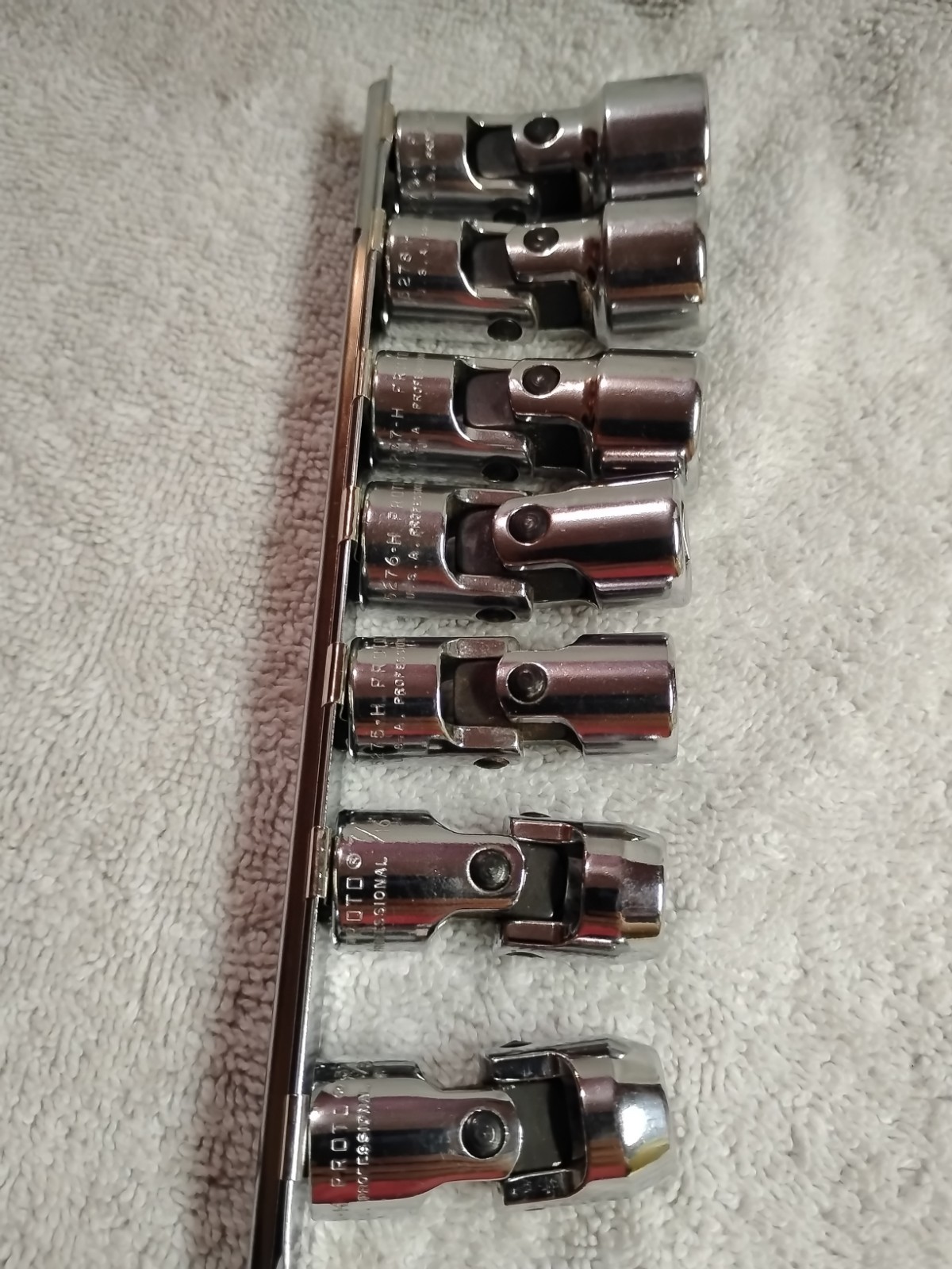 Pristine Proto Professional Universal Swivel Head Socket Set 3/8 – 3/4