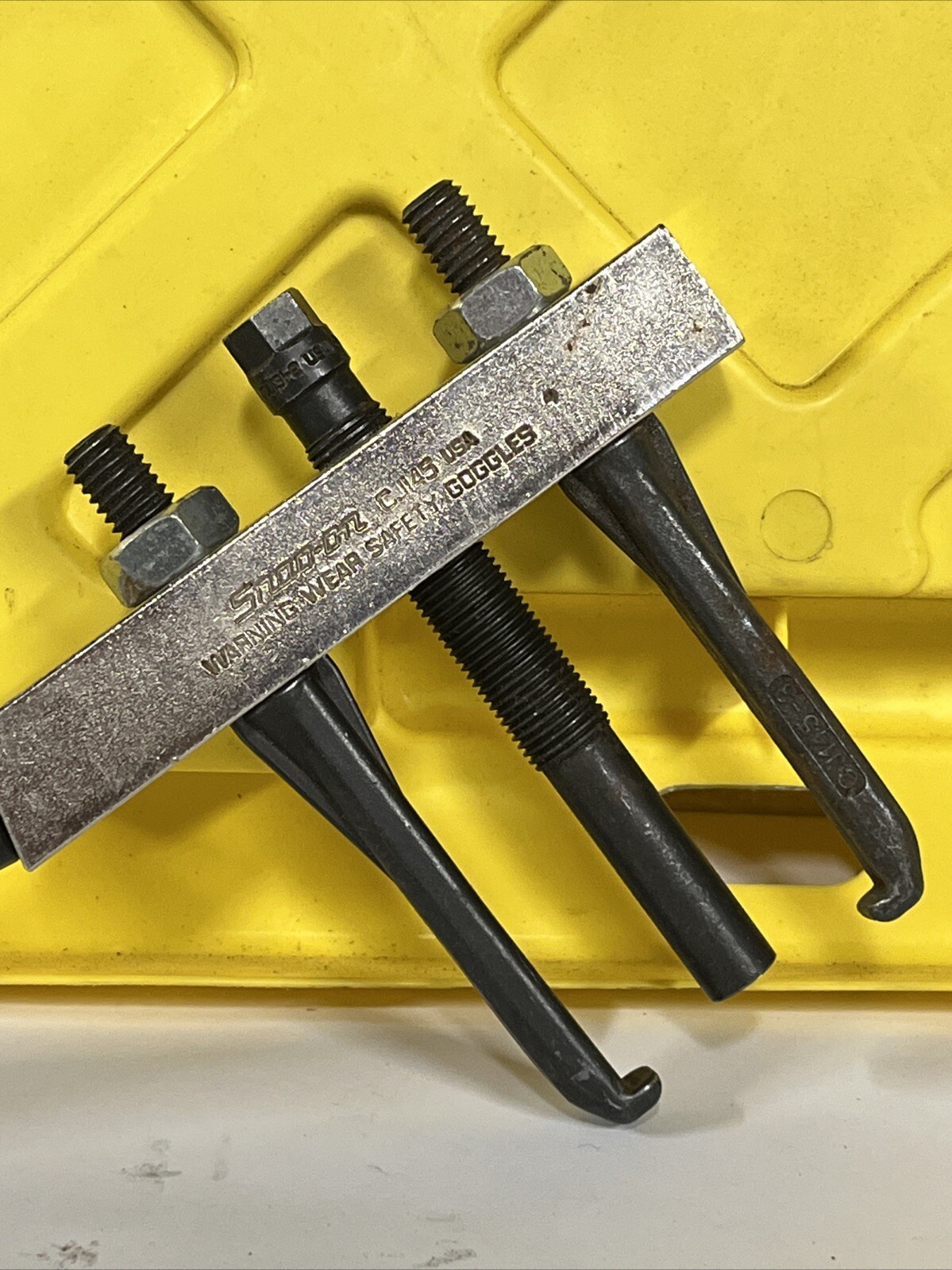 Snap On CJ145 Steering Wheel Puller