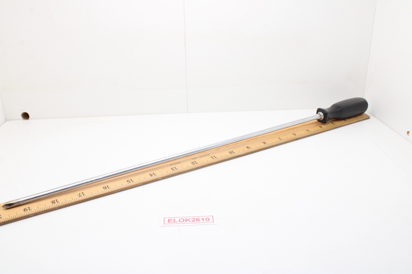 Snap-on Tools SSDP142 #2 Phillips Head 20″ Long Screwdriver Black Handle USA