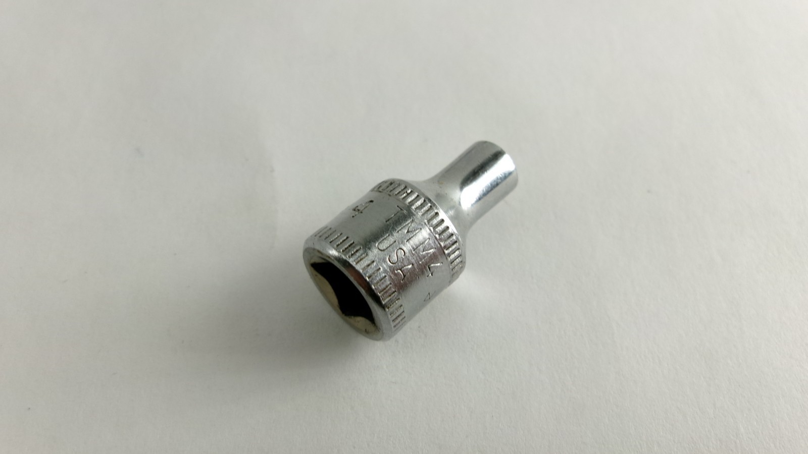 Snap-on tools USA 1/4″ drive 4mm metric 6 point Socket Nice!