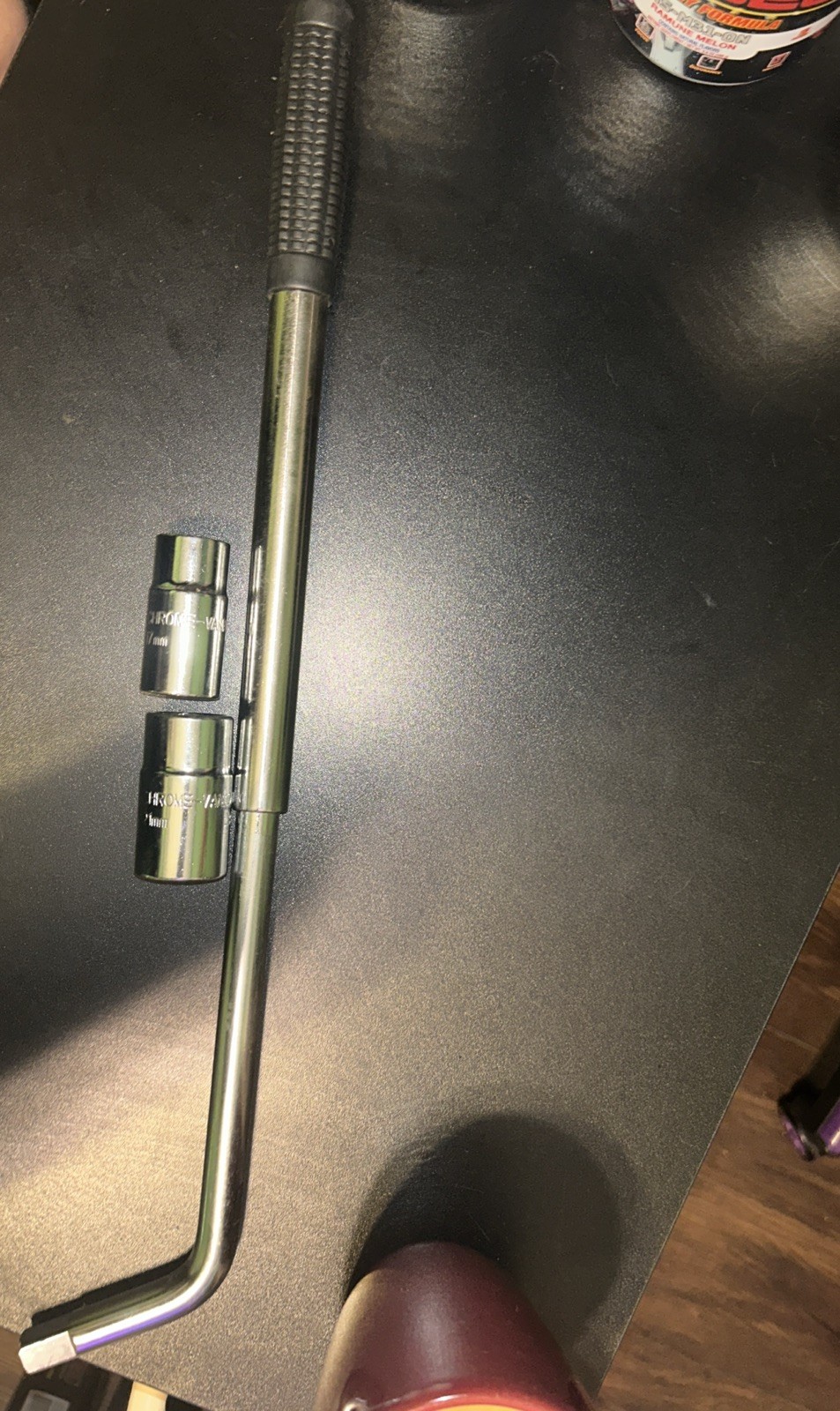 (105D) New Extending Wheel Wrench 17mm 21mm Sockets 1/2 Breaker bar