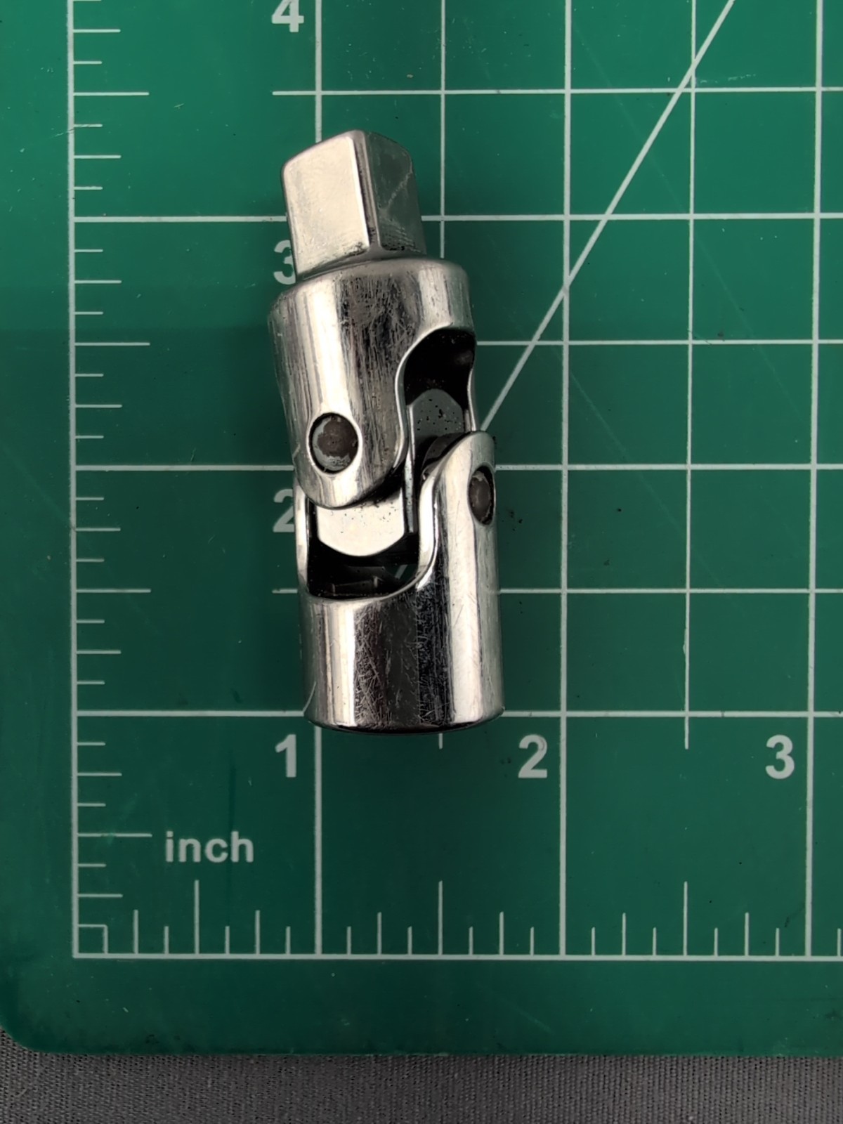 MATCO B3UB 3/8″ DRIVE UNIVERSAL JOINT SOCKET/SWIVEL SOCKET