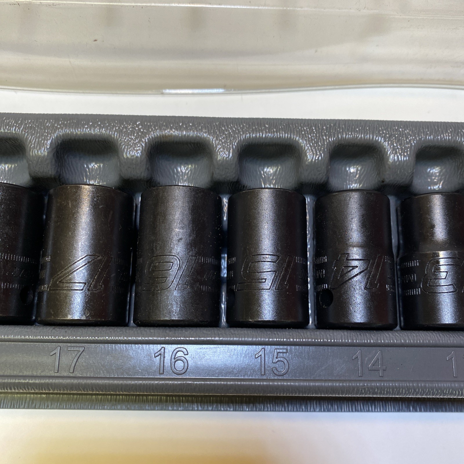 Snap On 1/2″ Drive 10mm – 23mm Shallow Impact Sockets In Tray (Missing 24mm) VGC