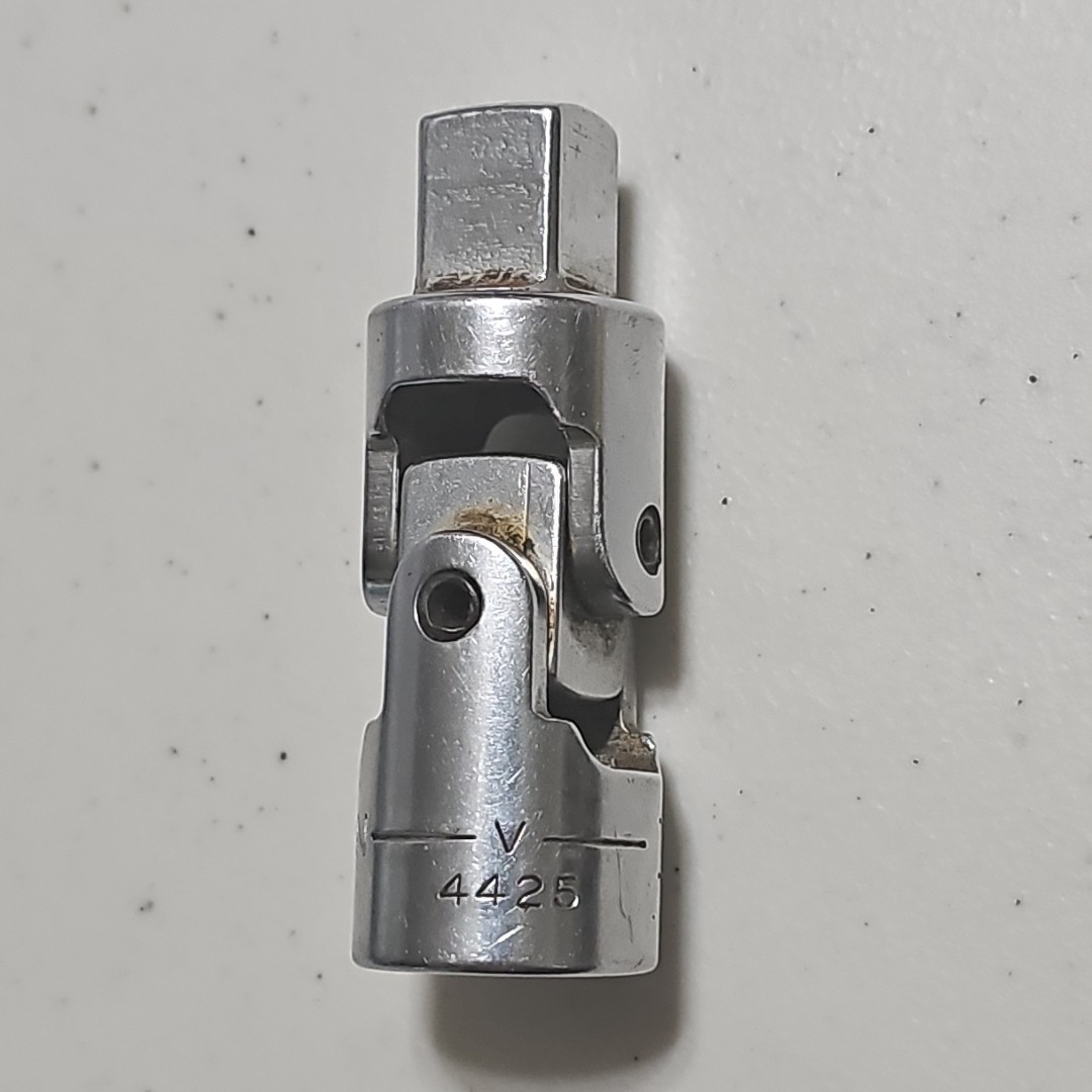 Vintage Craftsman 1/2″ Drive Universal Swivel Joint Model -V- 4425