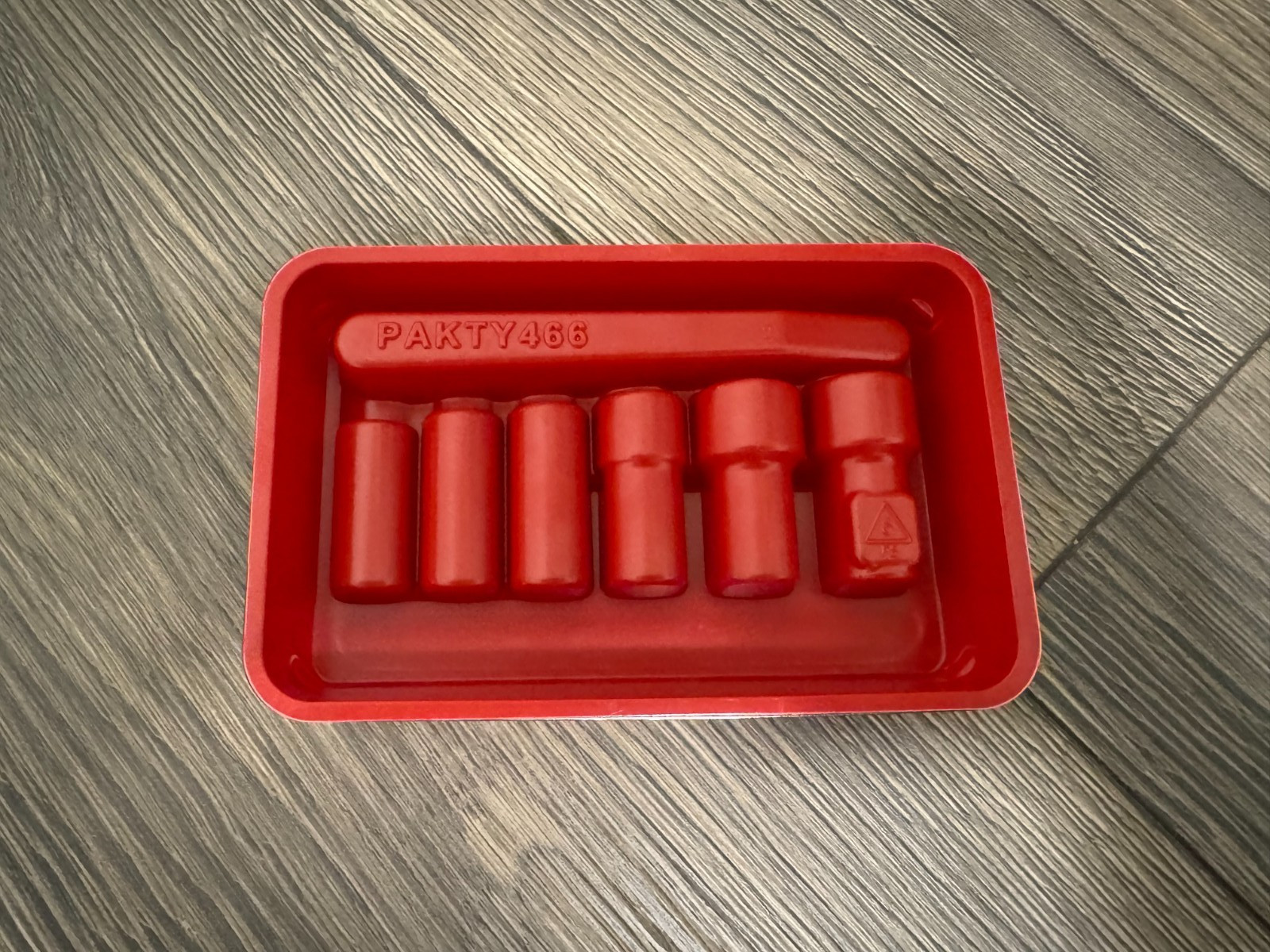 6 pc 1/4″ Drive 12-Point SAE Universal Socket Set Plastic Tray Only