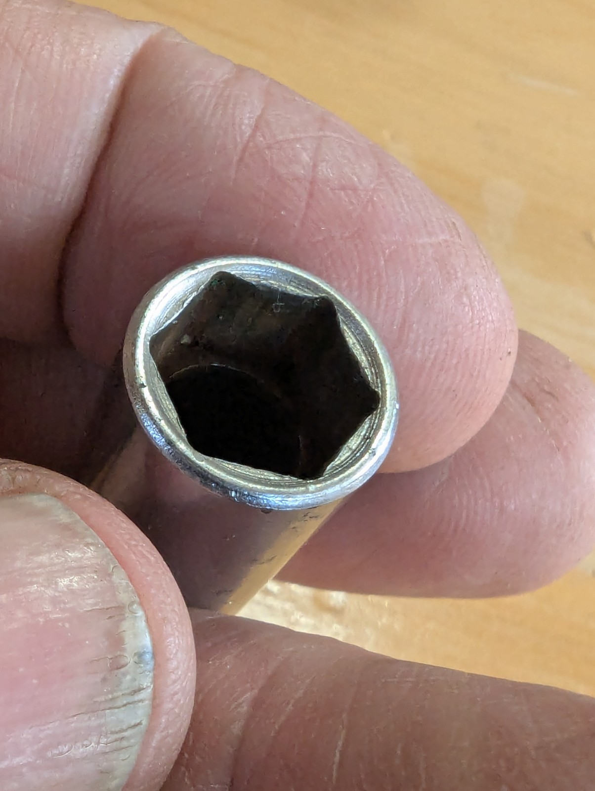 Snap On Tools 7/16″ & 9/16 1/4″ Drive Deepwell Chrome Socket 6 point STM14 STM18