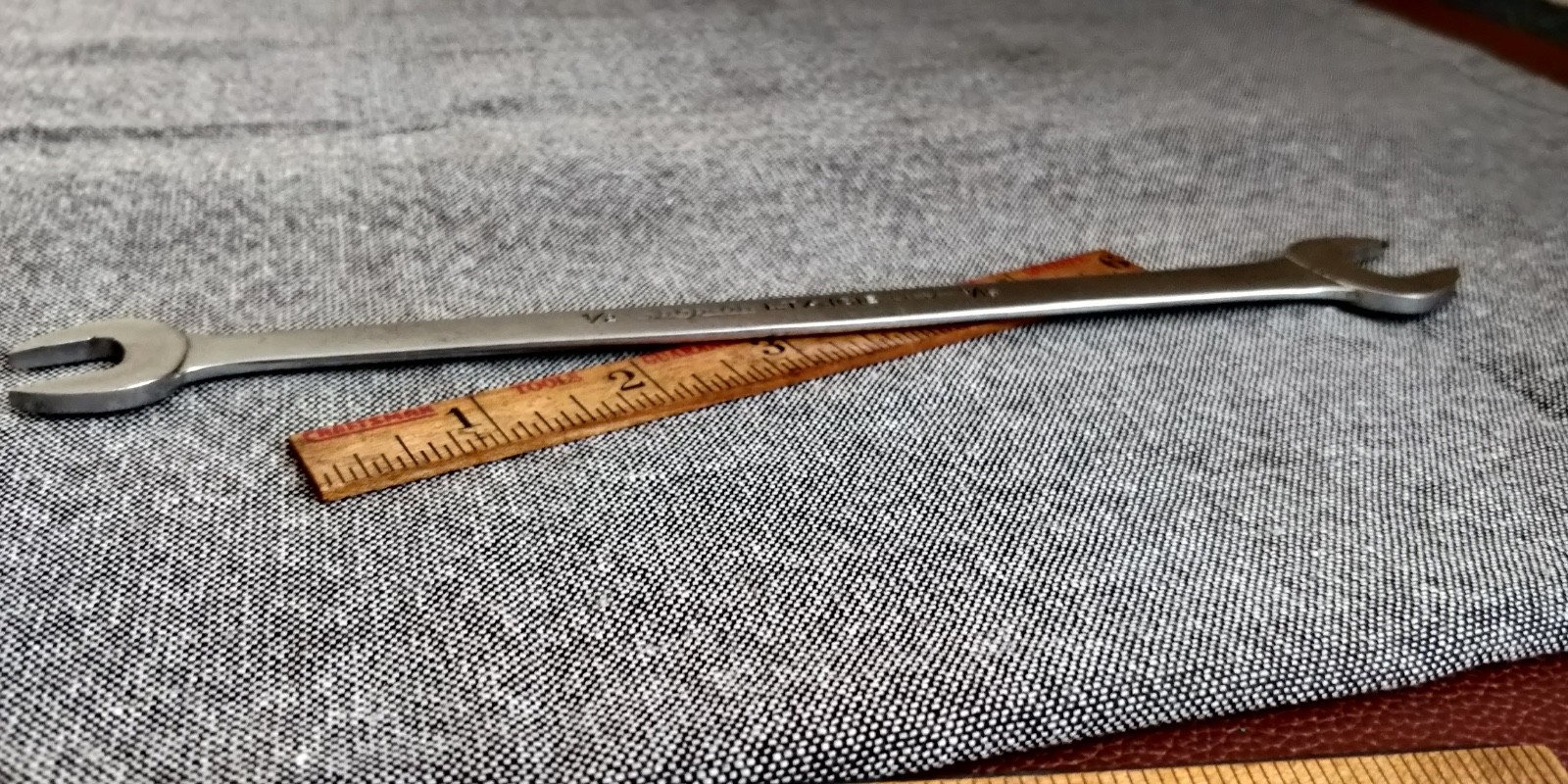 Snap On 1/2″-9/16″ SAE Chrome Low Torque Slime Line Open End Wrench LTA1618