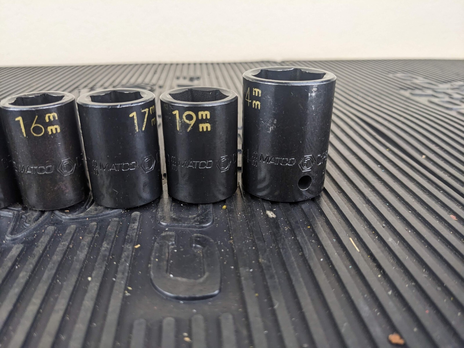 #aw458 MATCO Tools 1/2″ Drive METRIC 6 POINT IMPACT SOCKET SET