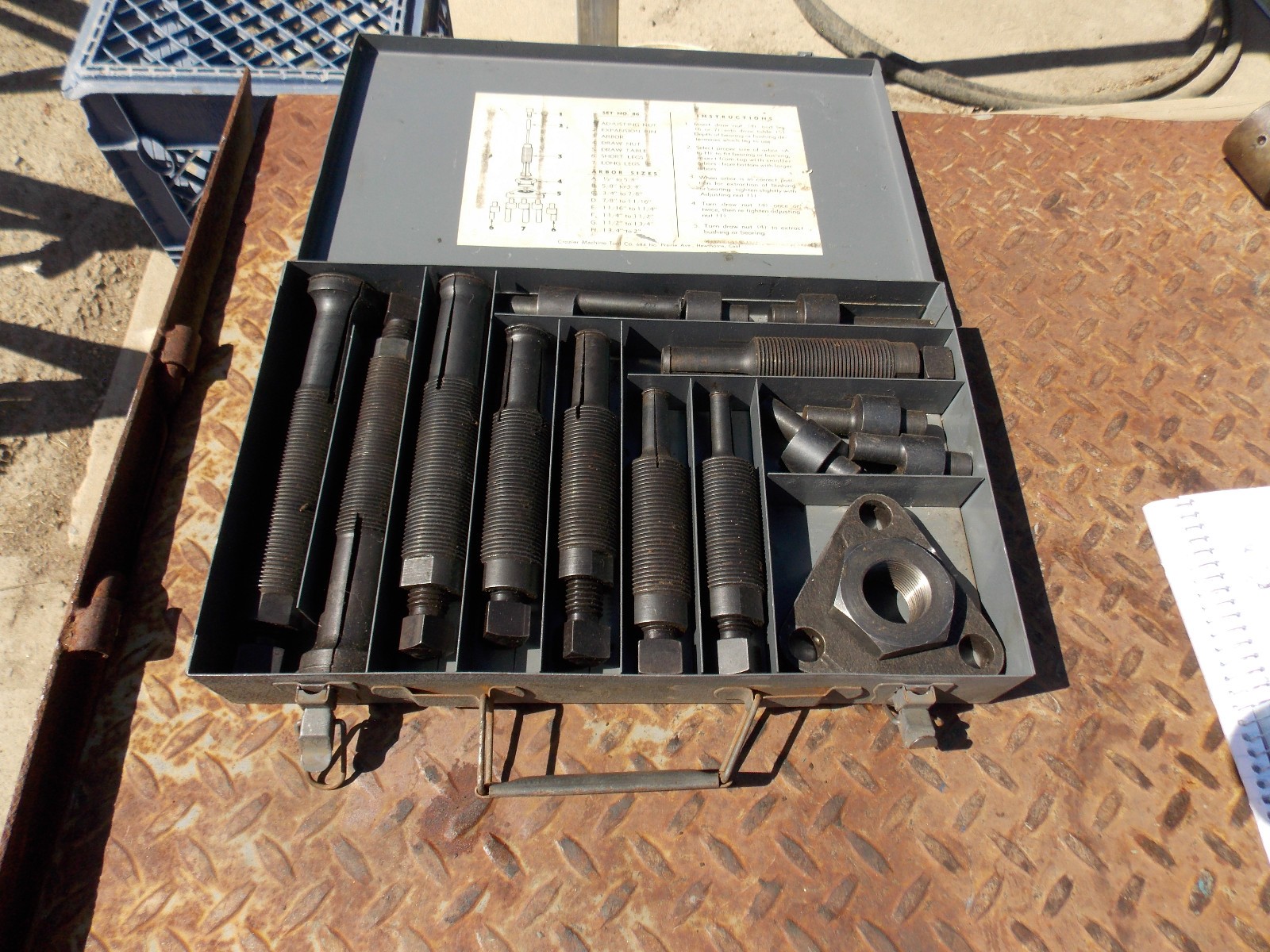 nice CROZIER # 86 BUSHING & BEARING EXTRACTOR / PULLER WITH EXPANDING ARBORS