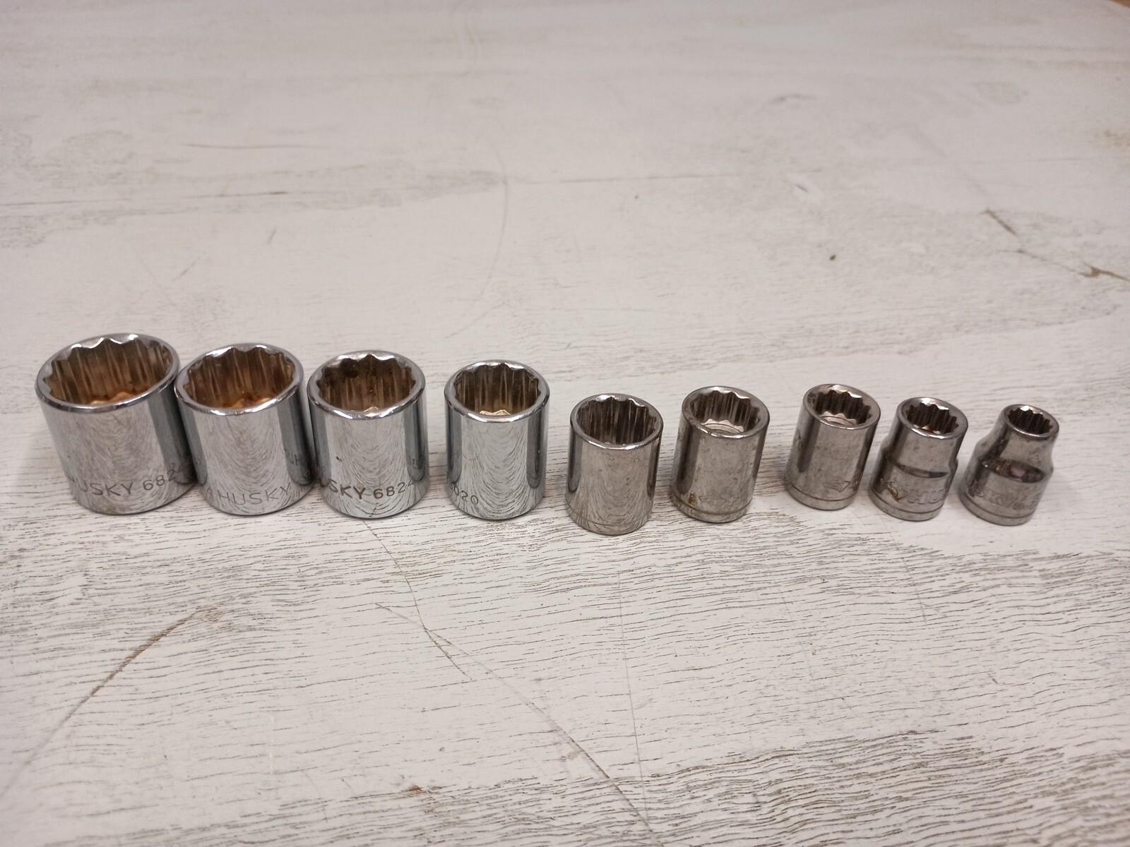 Husky 5/16″ to 13/16″ 12 Point Shallow Chrome SAE Socket Set 3/8″ Drive