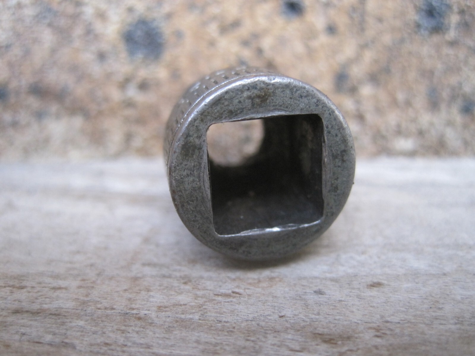 VINTAGE 1940s Snap-on 3/8″ F-120 3/8″ drive 12-point Shallow Socket