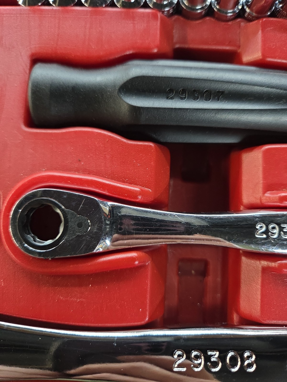 Sears CRAFTSMAN 51 Piece Max Axess Pass Thru Tool Set 29309 Missing 19mm, 1/2