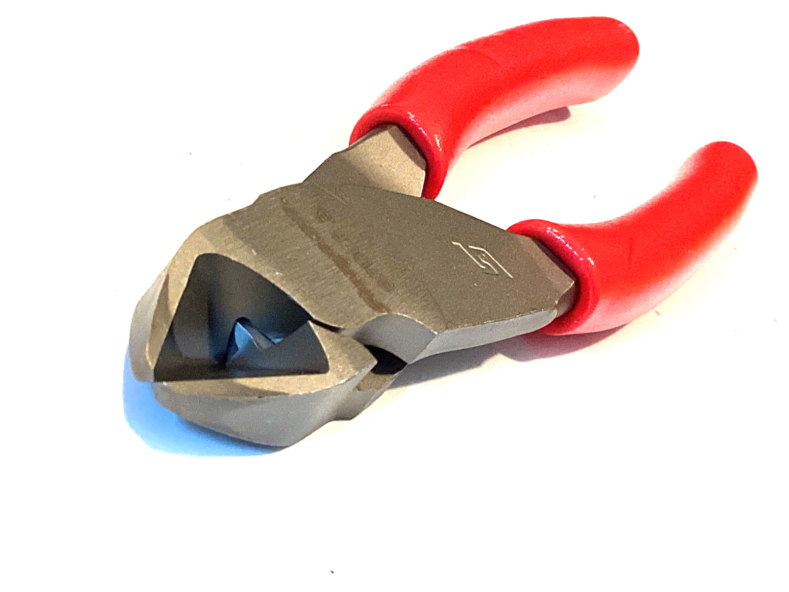 Snap on Tools USA NEW RED Soft Grip Vector Edge Diagonal Cutter Pliers 87BCF