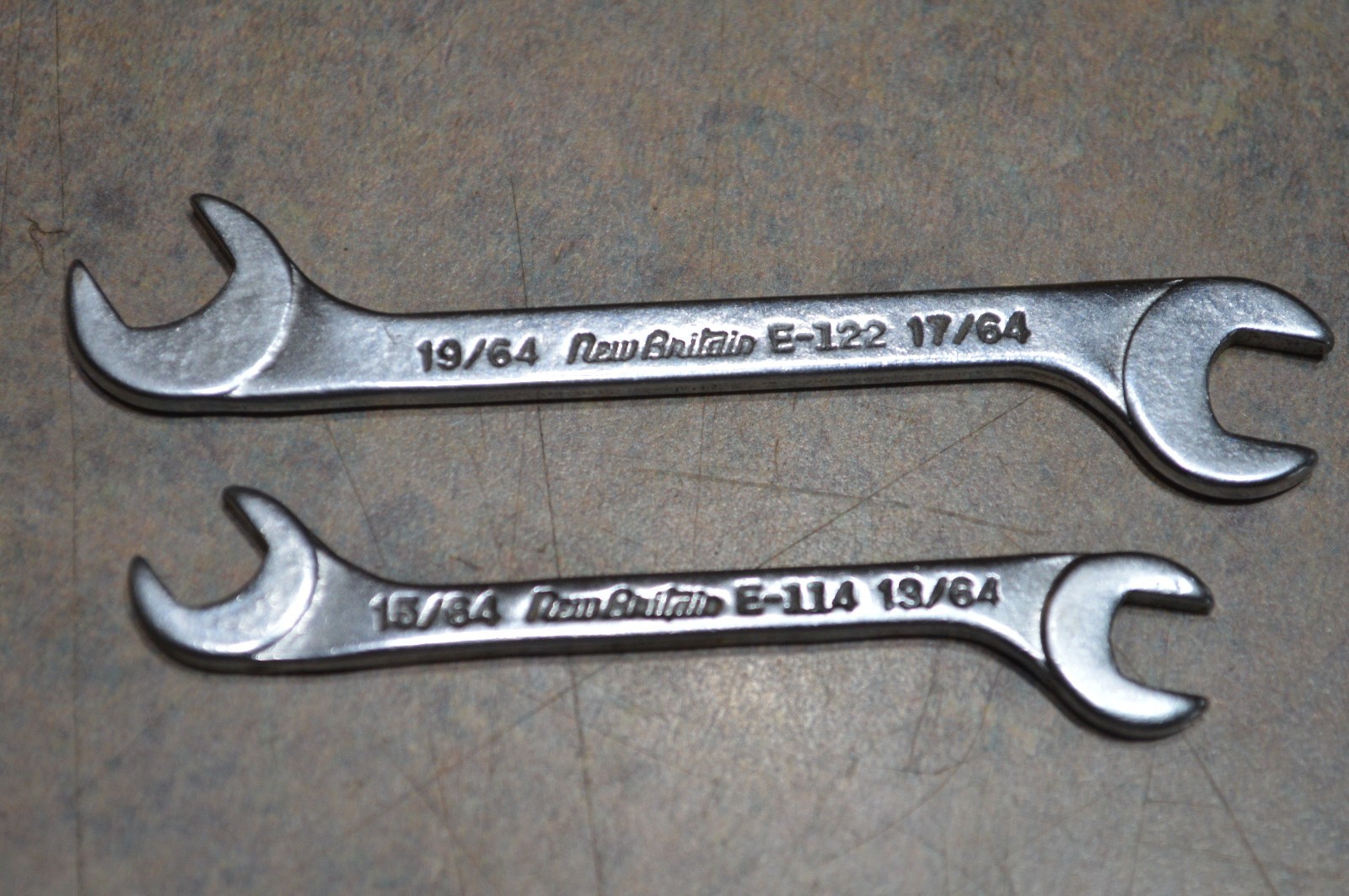 New Britain E114, E122 – 2pc Open End Angled Ignition Wrenches 13/64″ to 19/64″