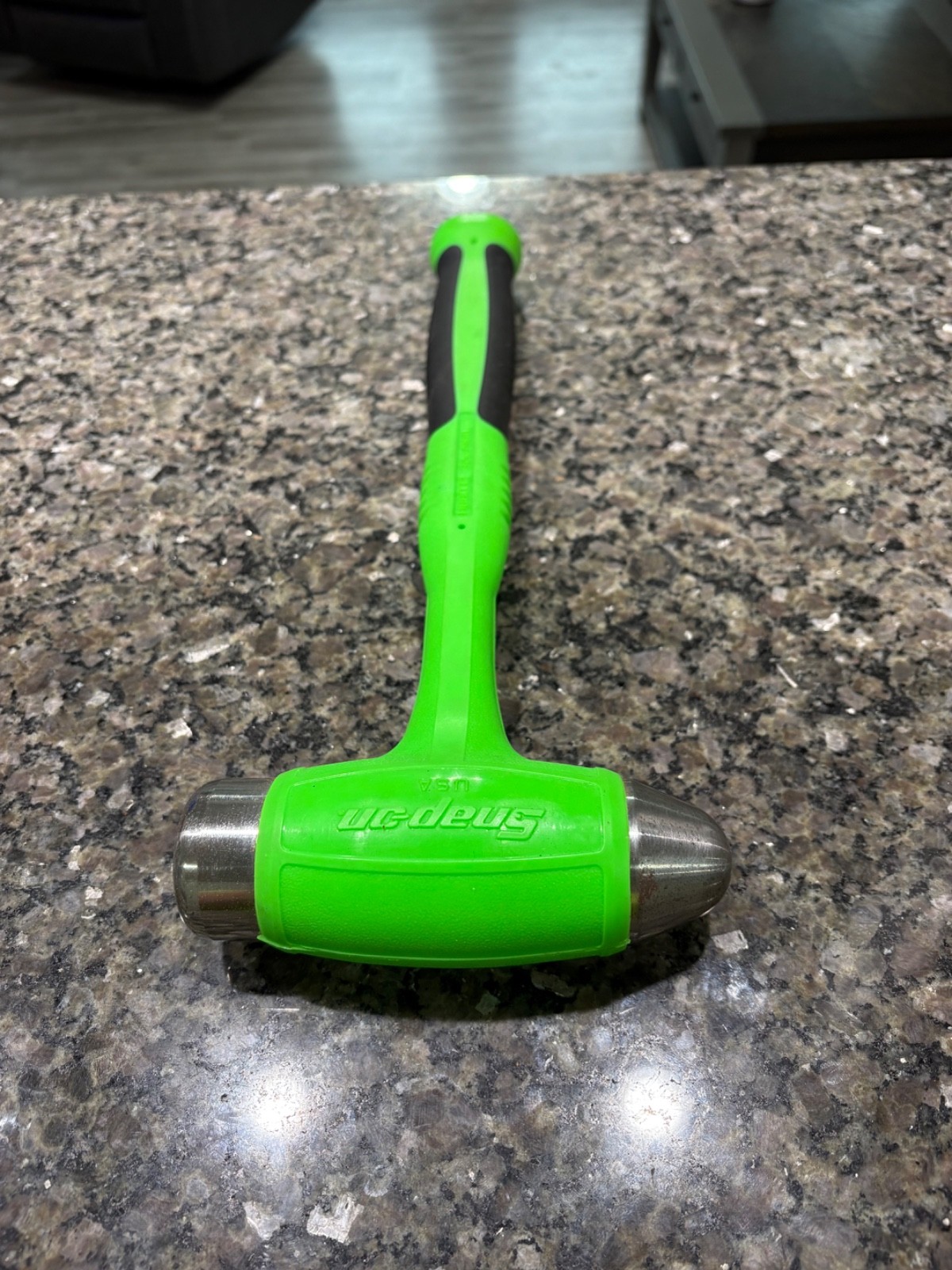New Snap-On 32 oz Ball Peen Soft Comfort Grip Dead Blow Hammer Green HBBD32 900g