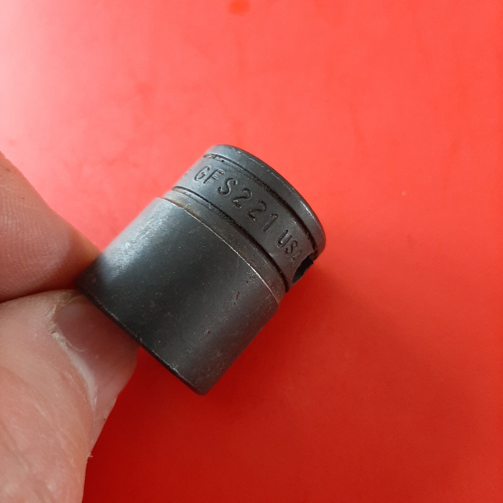 Snap-on Tools USA 11/16″ 6 Point Non-Impact Industrial Shallow Socket GFS221