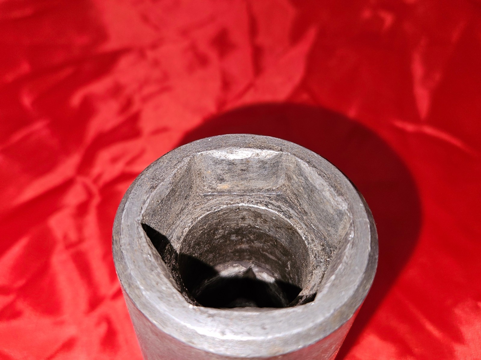 MAC WD4862647 1″ Drive 1-1/2″ 6 Point 13/16″ Square Impact Socket Budd Wheel USA