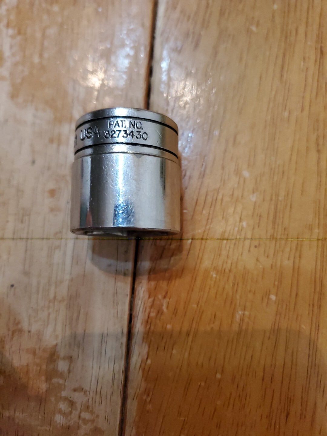 Snap On 3/8 Drive 7/8″ 12PT Shallow Chrome Socket FS281