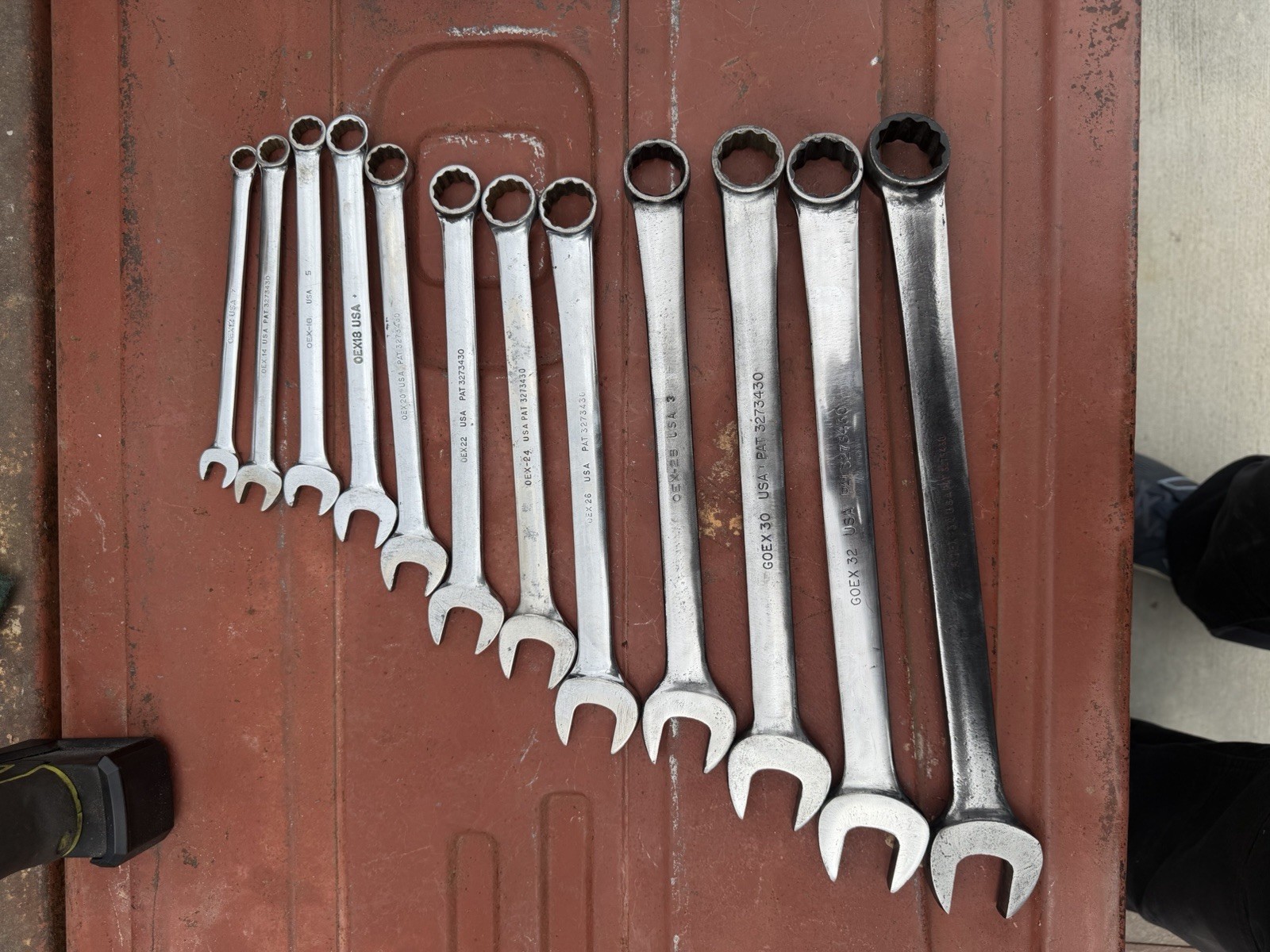 Snap-on 12 Pc. SAE 12pt. Combination Wrench Set 1 & 1/16” – 3/8”