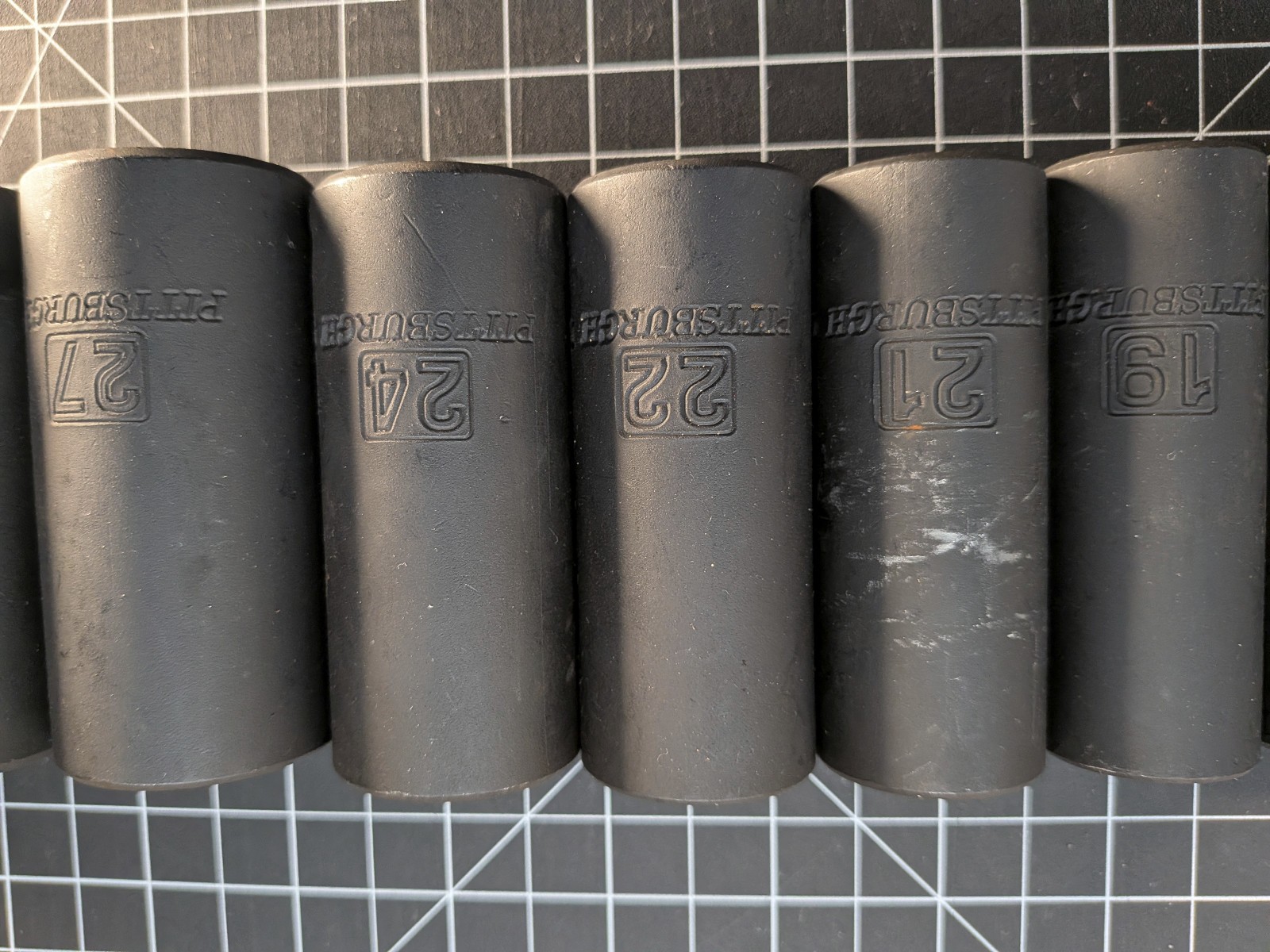 pittsburgh tools 12 point impact socket set 1/2″ drive metric