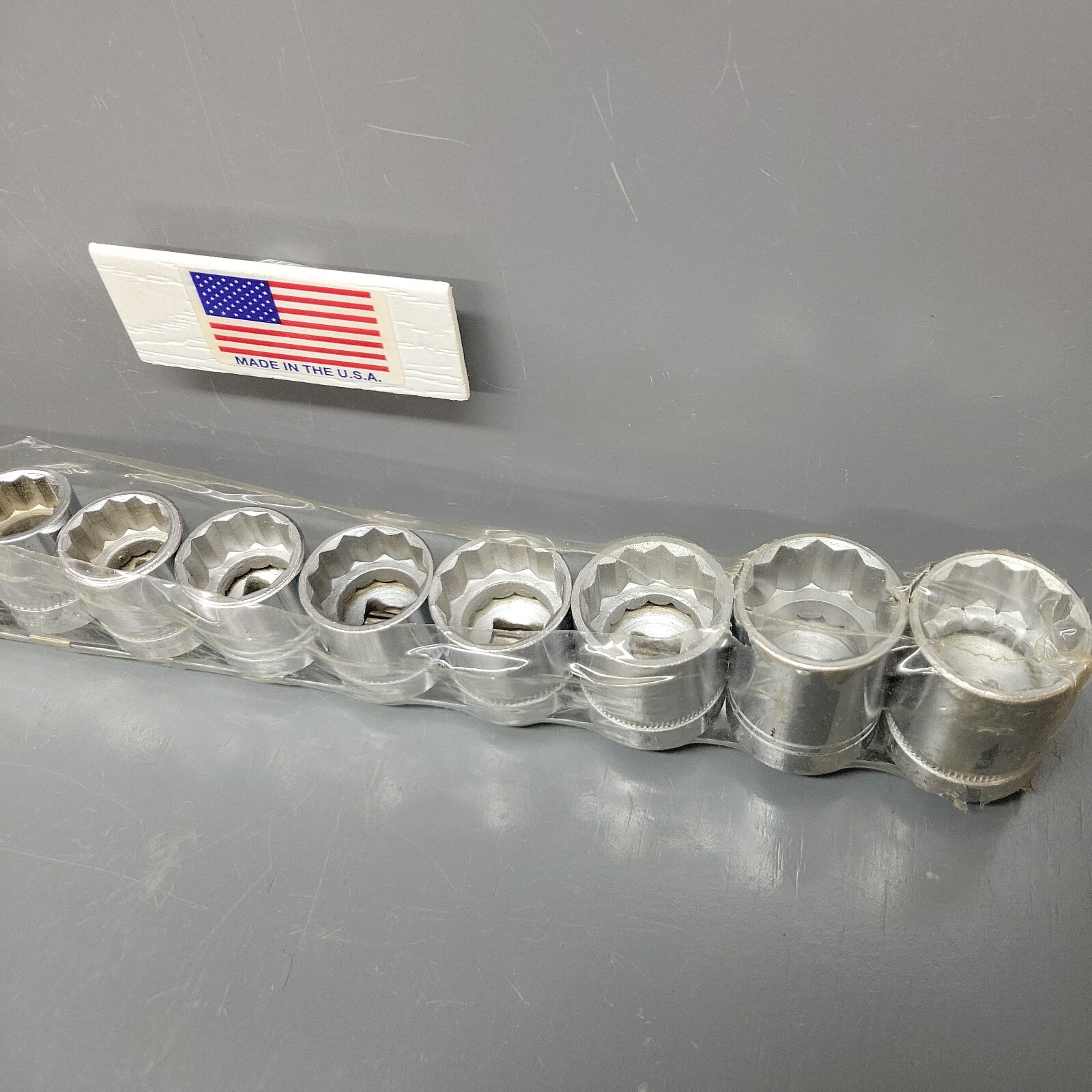 Duro Indestro 13 Piece 3/8″ Drive Socket Set Standard 12 Point 5/16″-1″ NOS USA