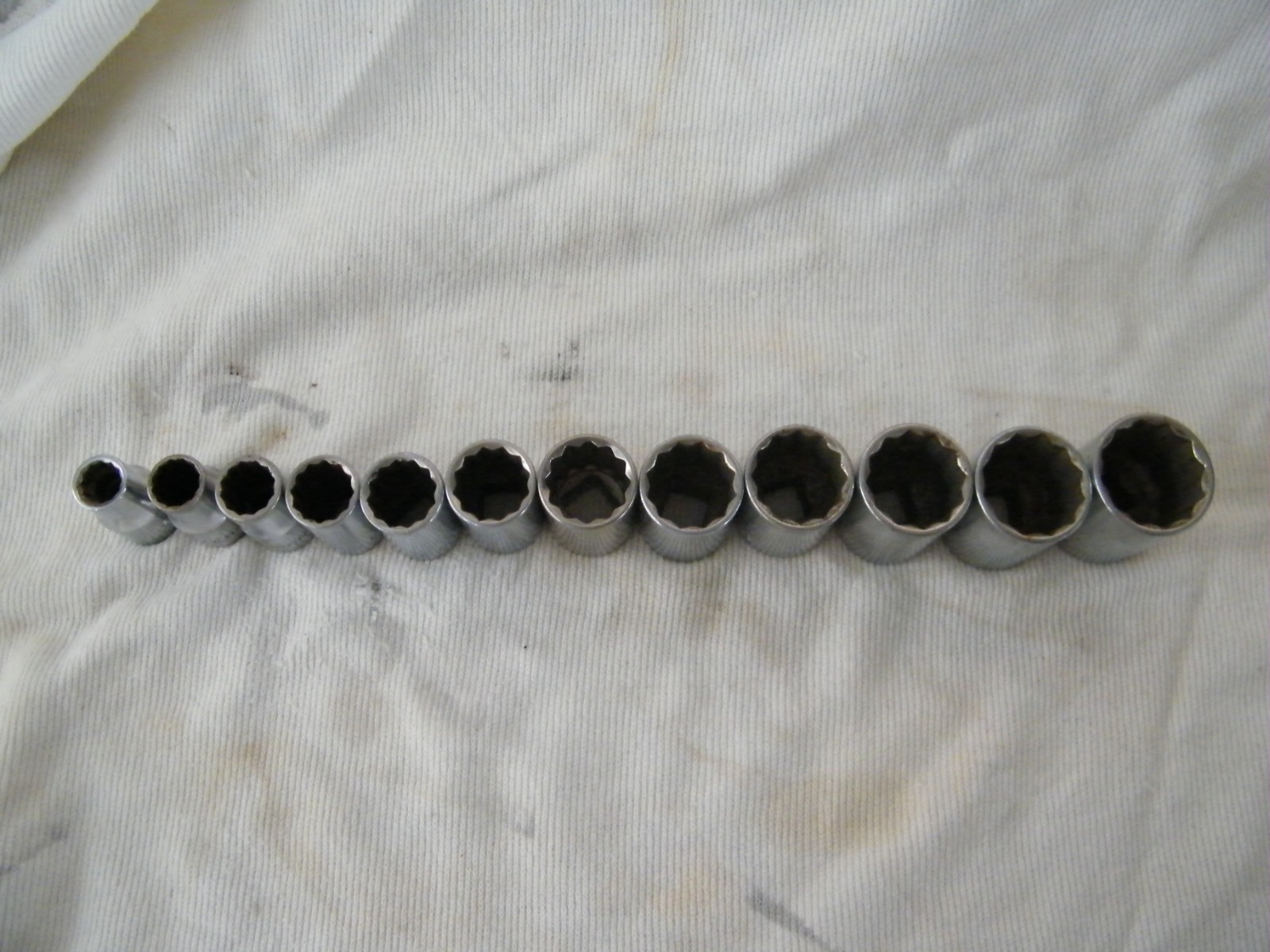 12-piece CRAFTSMAN 1/2 drive Shallow 7/16″ to 1-1/8″ 12-p Socket Set USA