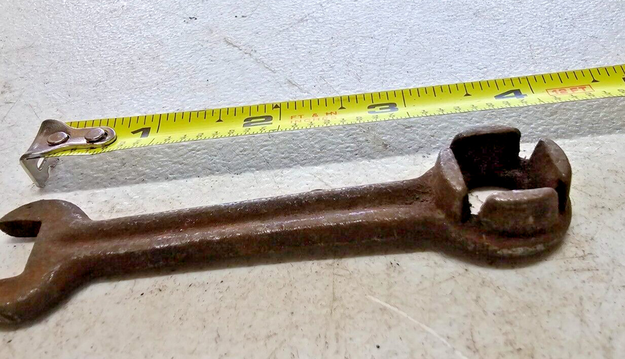 Vintage Specialty Wrench Tool Metal Hand Tool 1/2″ both Ends