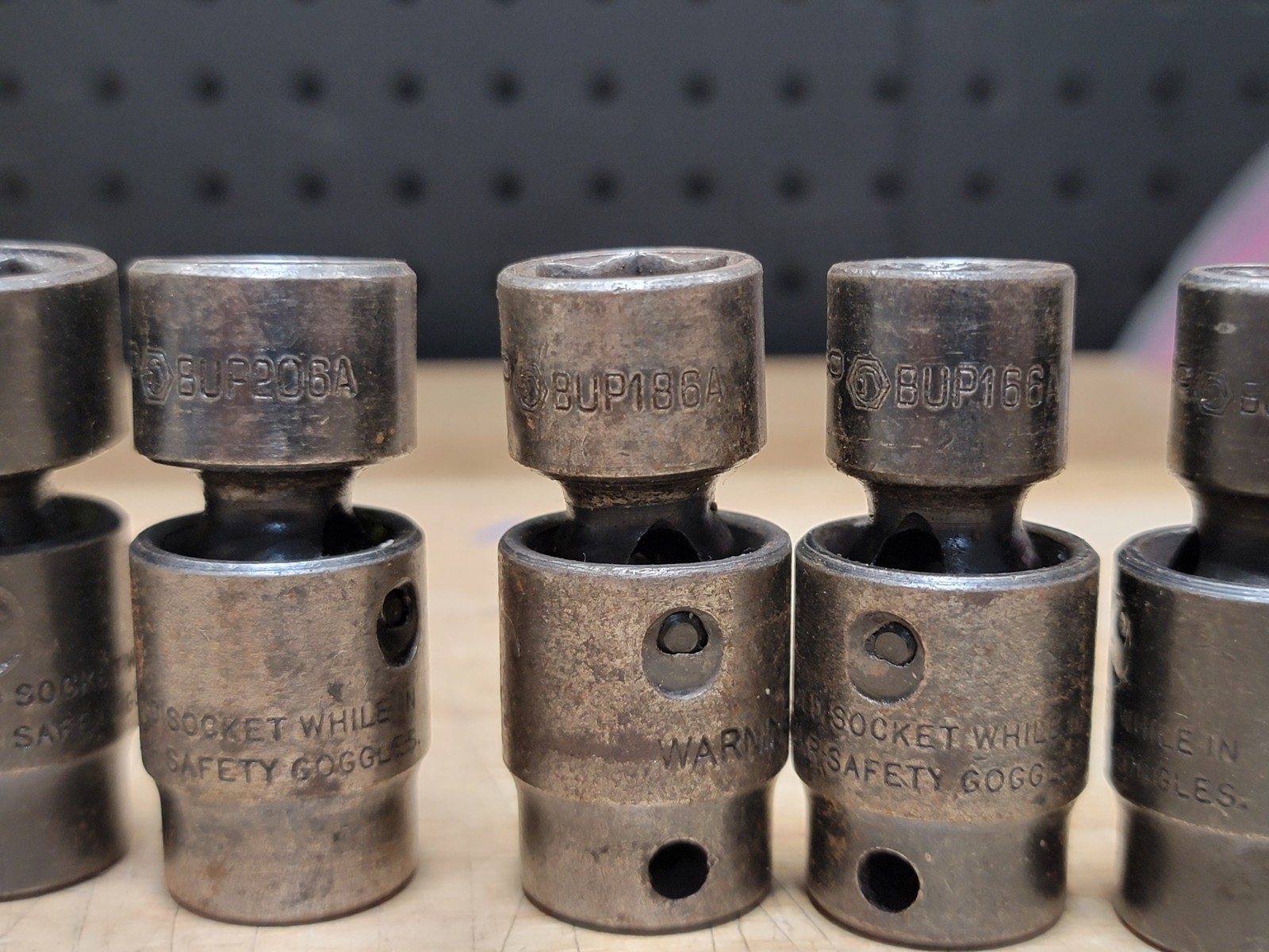 Matco SAE Universal Swivel Impact Socket 7pcs. Set 3/8″ Drive 6 Point