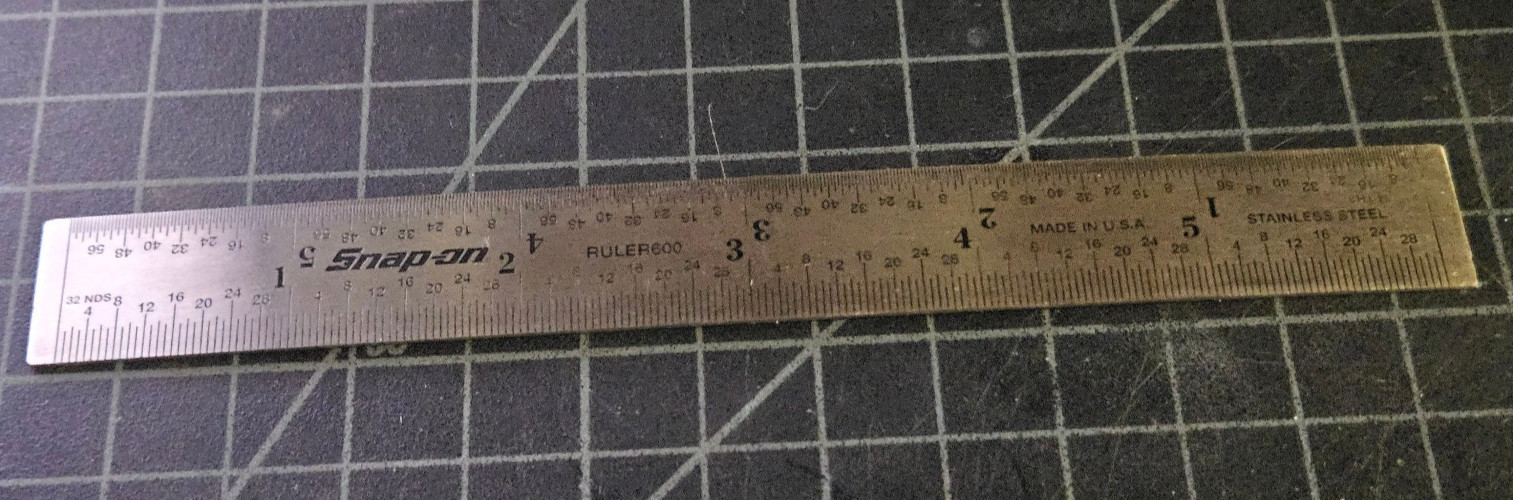 Snap-on Tools USA NEW 6″ Straight Edge 1/32″ & 1/64″ Grad. Steel Ruler RULER600