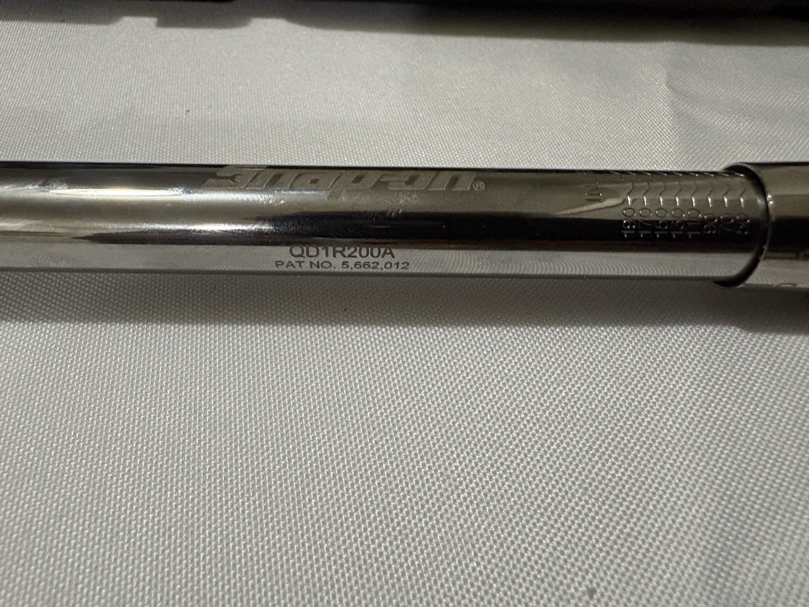 Snap On 1/4″ SAE Adjustable Click-Type Fixed Ratchet Torque Wrench QD1R200A New