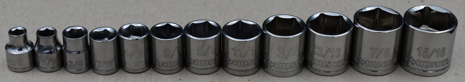 HUSKY TOOLS, 12-PIECE 3/8″ DRIVE, 6-POINT, SHALLOW SOCKET SET, 1/4″ – 15/16″