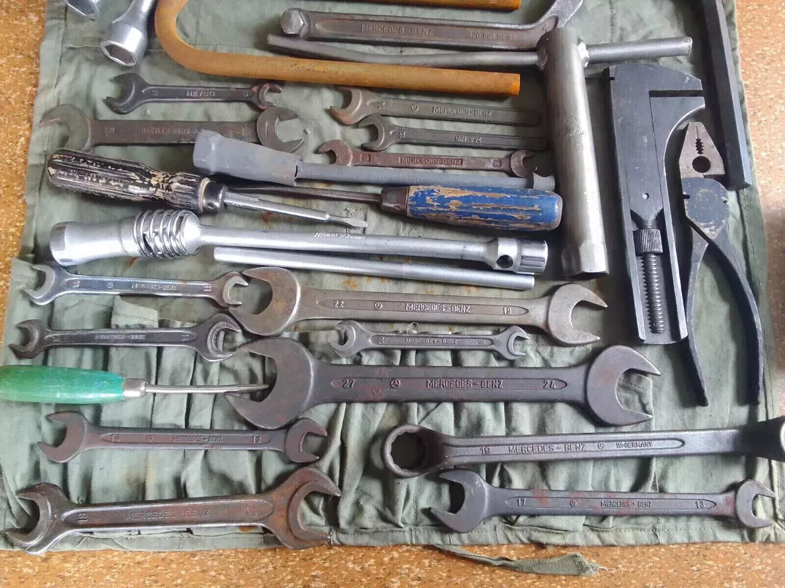 Mercedes Benz tool kit w120 Ponton 220 190 sl 300 adenauer w136 170 V-S