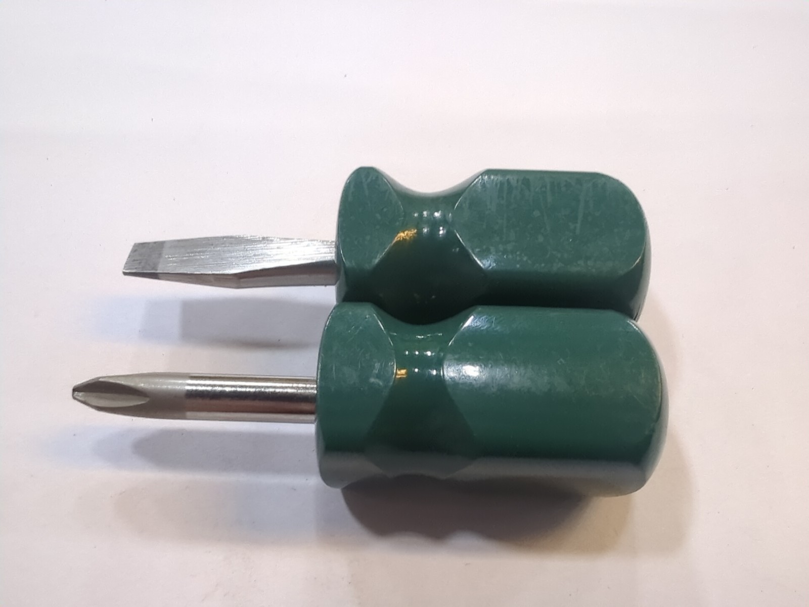 Nice S-K Tools Stubby Phillips & Slotted Screwdrivers 81001 82006 Hard Handle