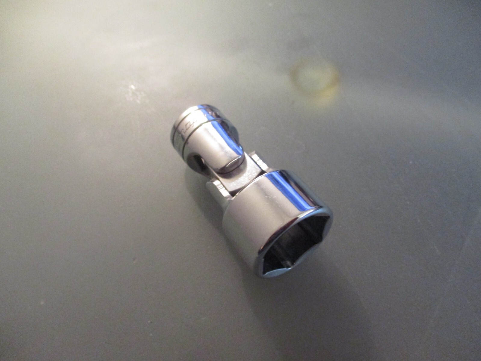 Snap On Tools NEW 3/8″ Dr 6pt 3/4″ SAE Chrome Swivel Socket FS24 now FS24B
