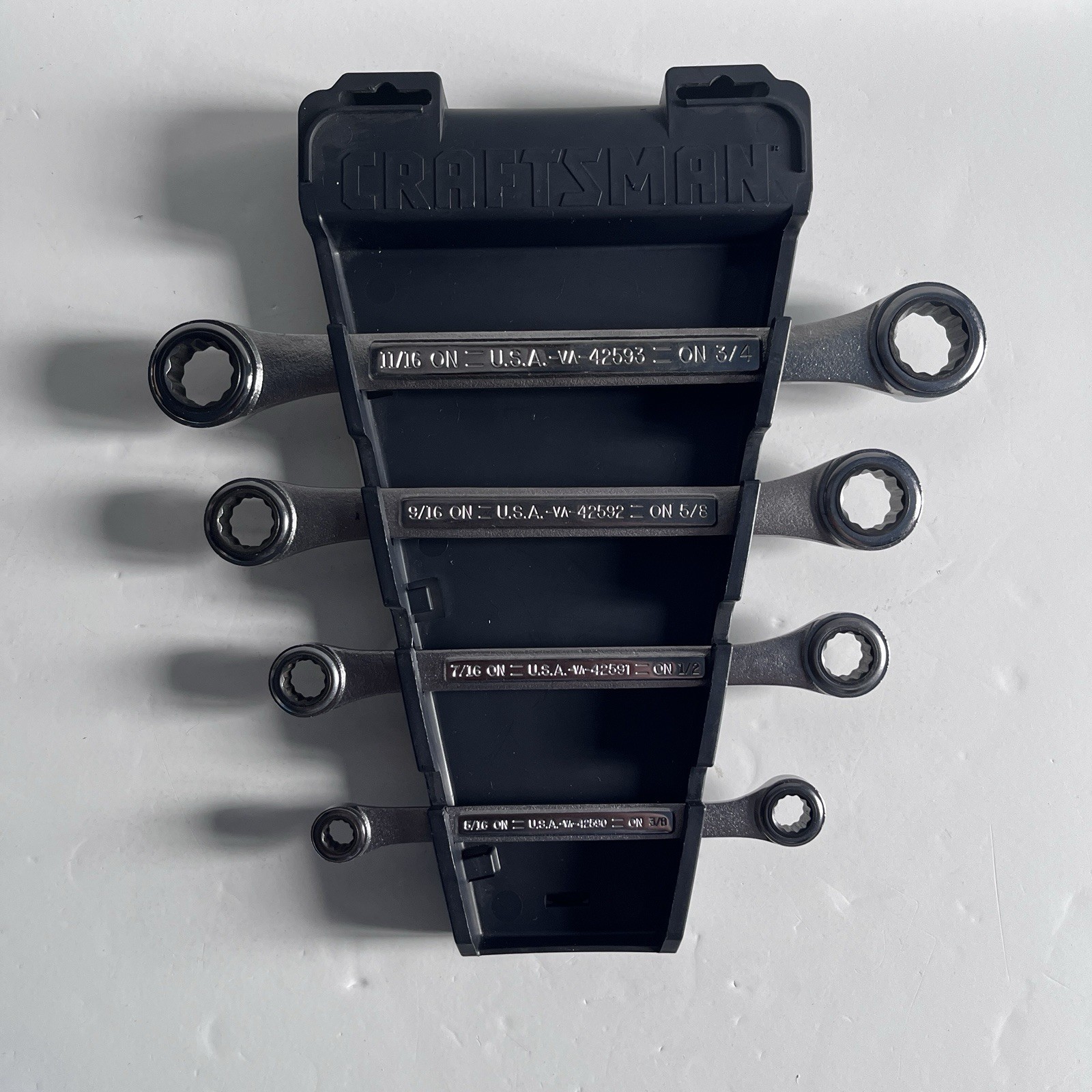 Craftsman USA 42446 SAE 5/16″-3/4″ Ratcheting Double Box Wrench Set