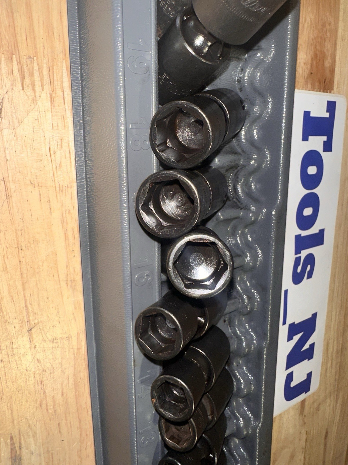 Snap-on™ 212IPFM 3/8″ Drive 8 to 21 mm 6-point Impact Swivel Socket Set