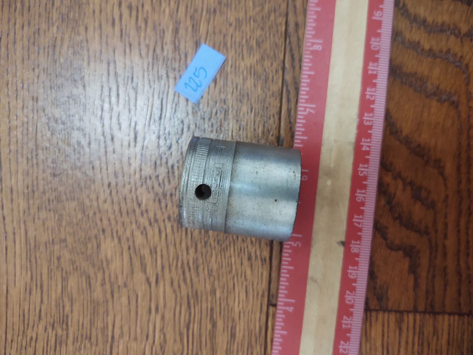 Snap On 1″ X 1/2″ Shallow Socket 12 Point Chrome Ratchet Tool USA SW320