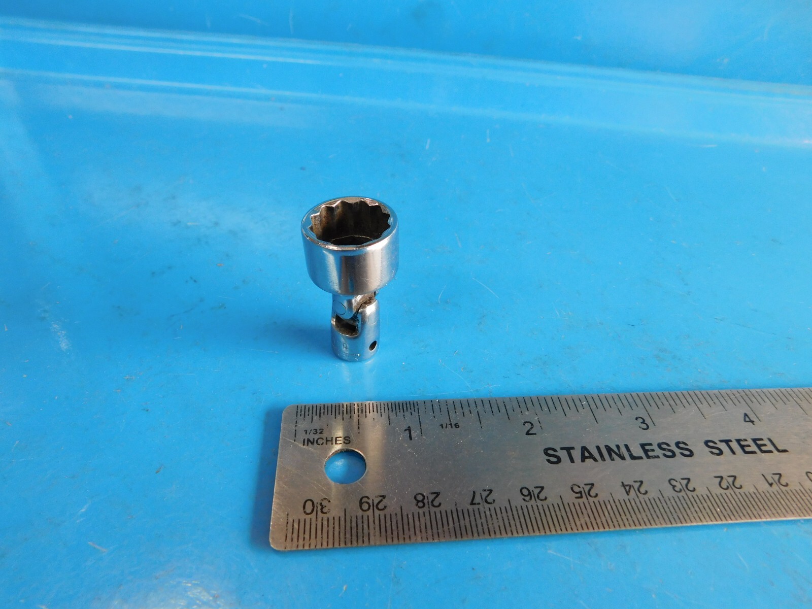 USED ,SNAP ON » 9/16 IN. » 1/4 IN. DR. UNIVERSAL, 12 POINT SOCKET #TMU181
