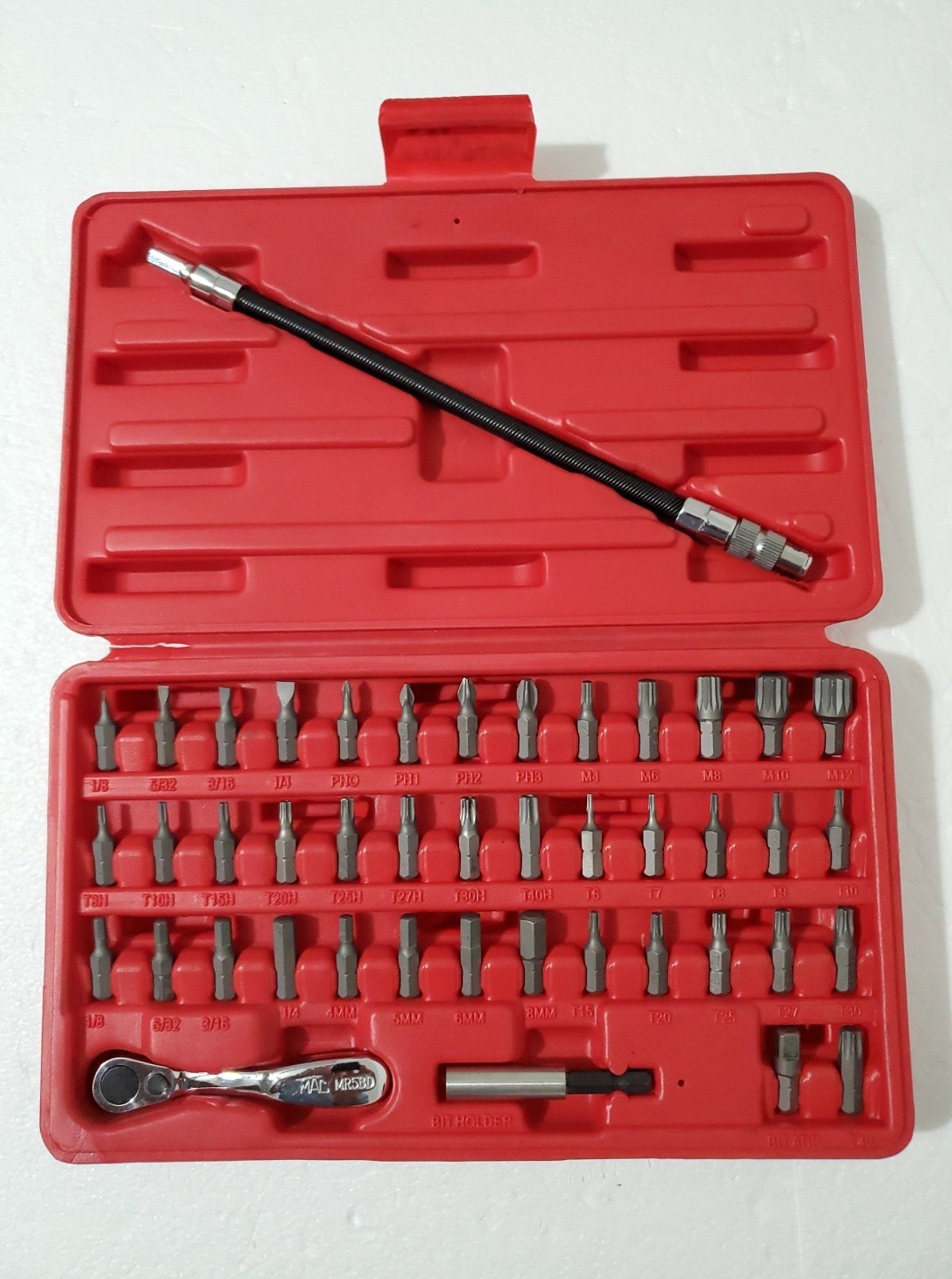 MAC TOOLS 44 pc Bit Set Torx, Phillips, etc w/ MR5BD Ratchet & Flex Extension