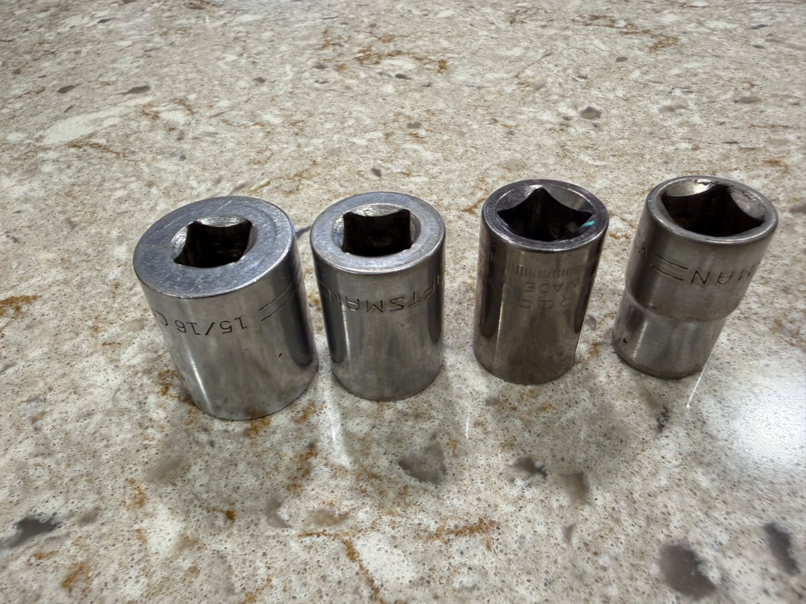 Craftsman 1/2″ Sockets – 15/16″, 3/4″, 9/16″, 17mm. Good Pre-Owned Condition