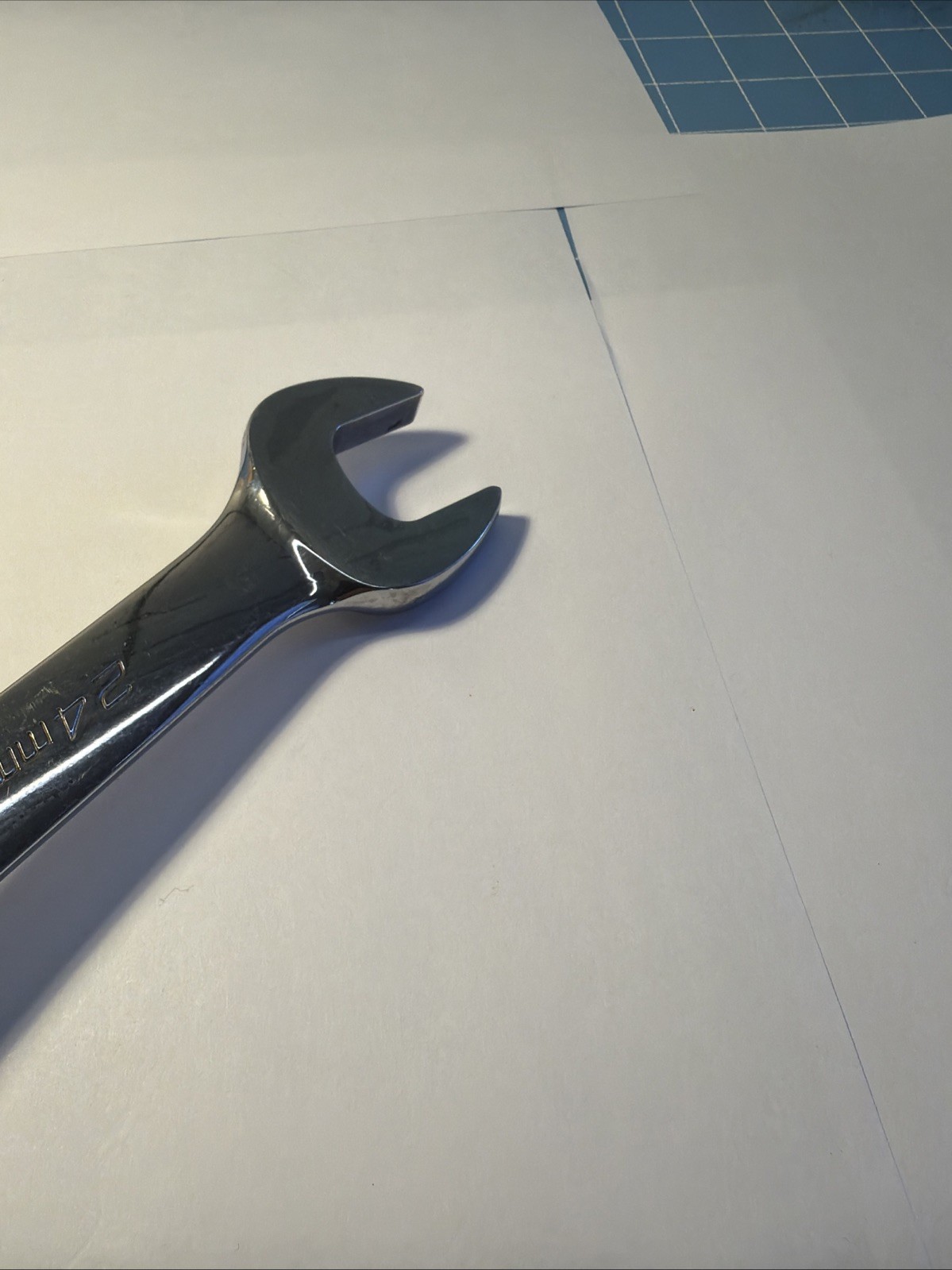 Snap-On 24mm 12-Point Metric Combination Wrench USA OEXM240B Very Good Condition