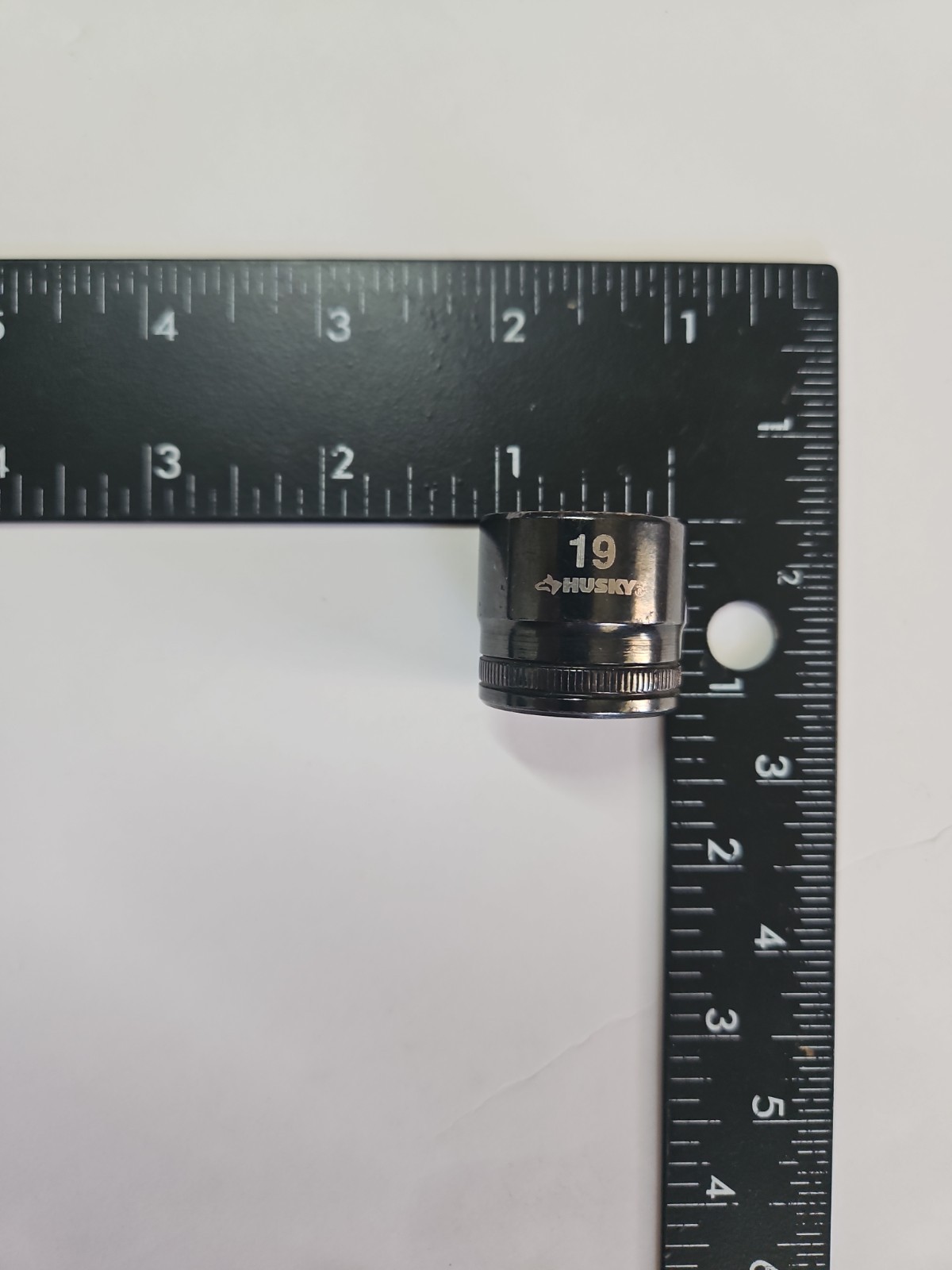 Husky 19MM Knurl Grip 3/8″ Drive Non-Impact Socket